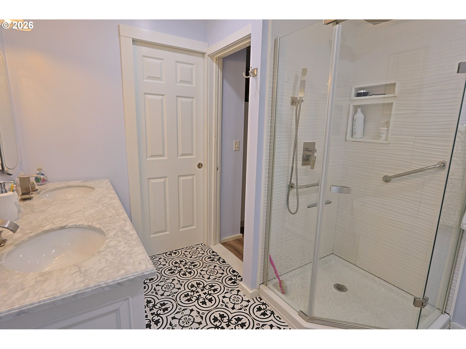 1493 Sherman Ave Property Photo 27