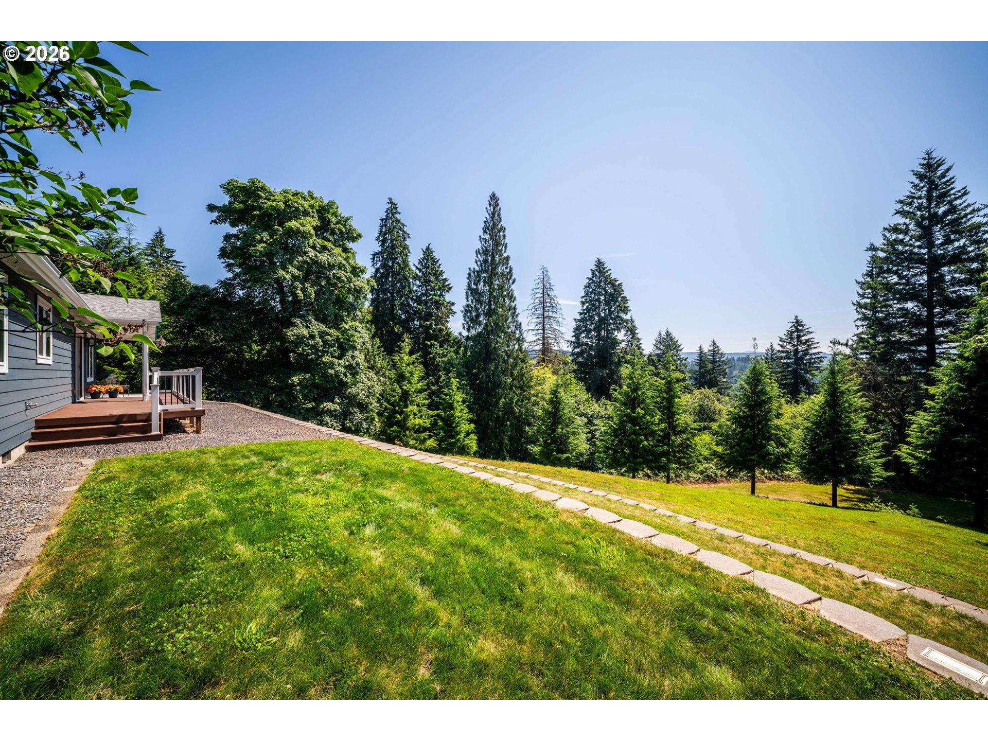 321 Upland Rd Property Photo 3