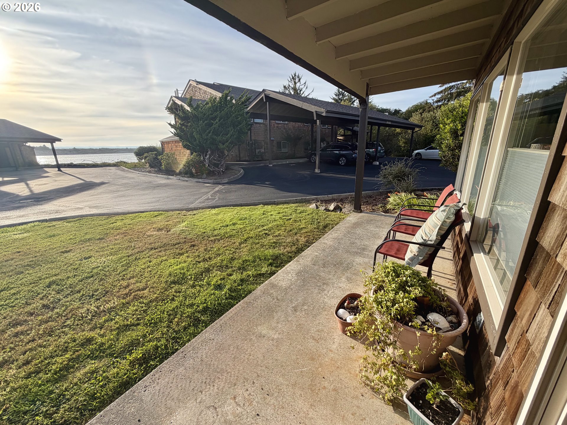 1070 Bay St 22 Property Photo 34