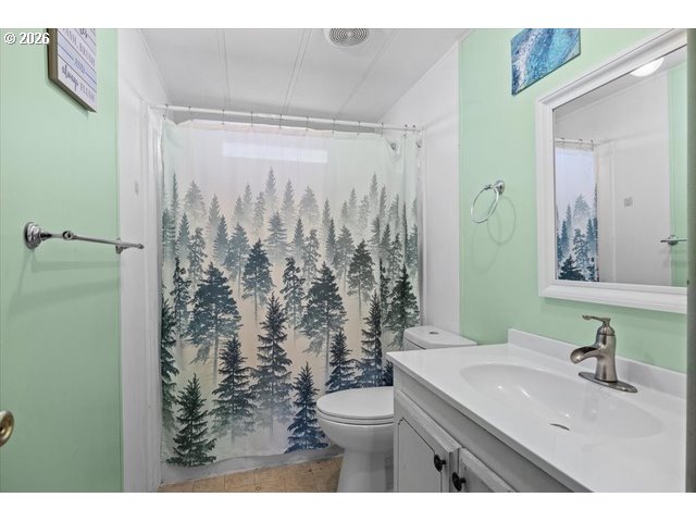 3580 Nw Broad St Property Photo 11
