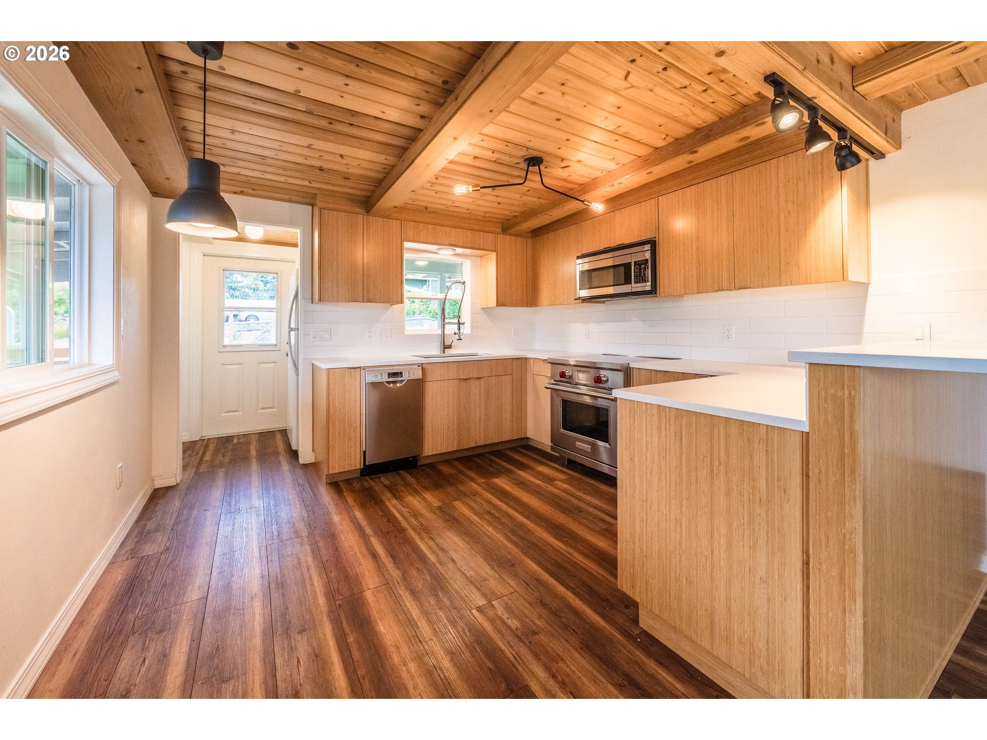 3600 Ne Johns Loop Property Photo 8