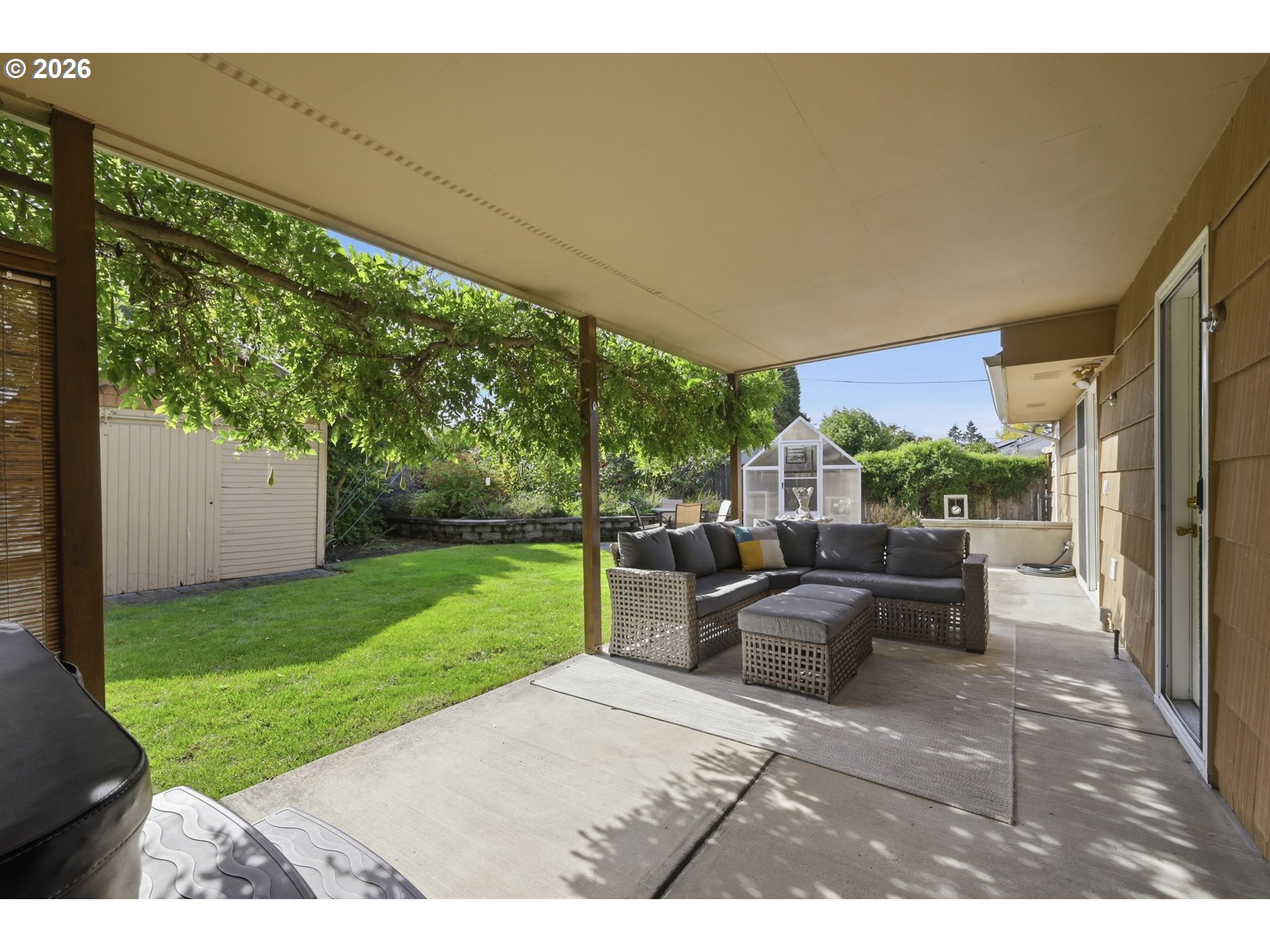 1590 Corum Ave Property Photo 34