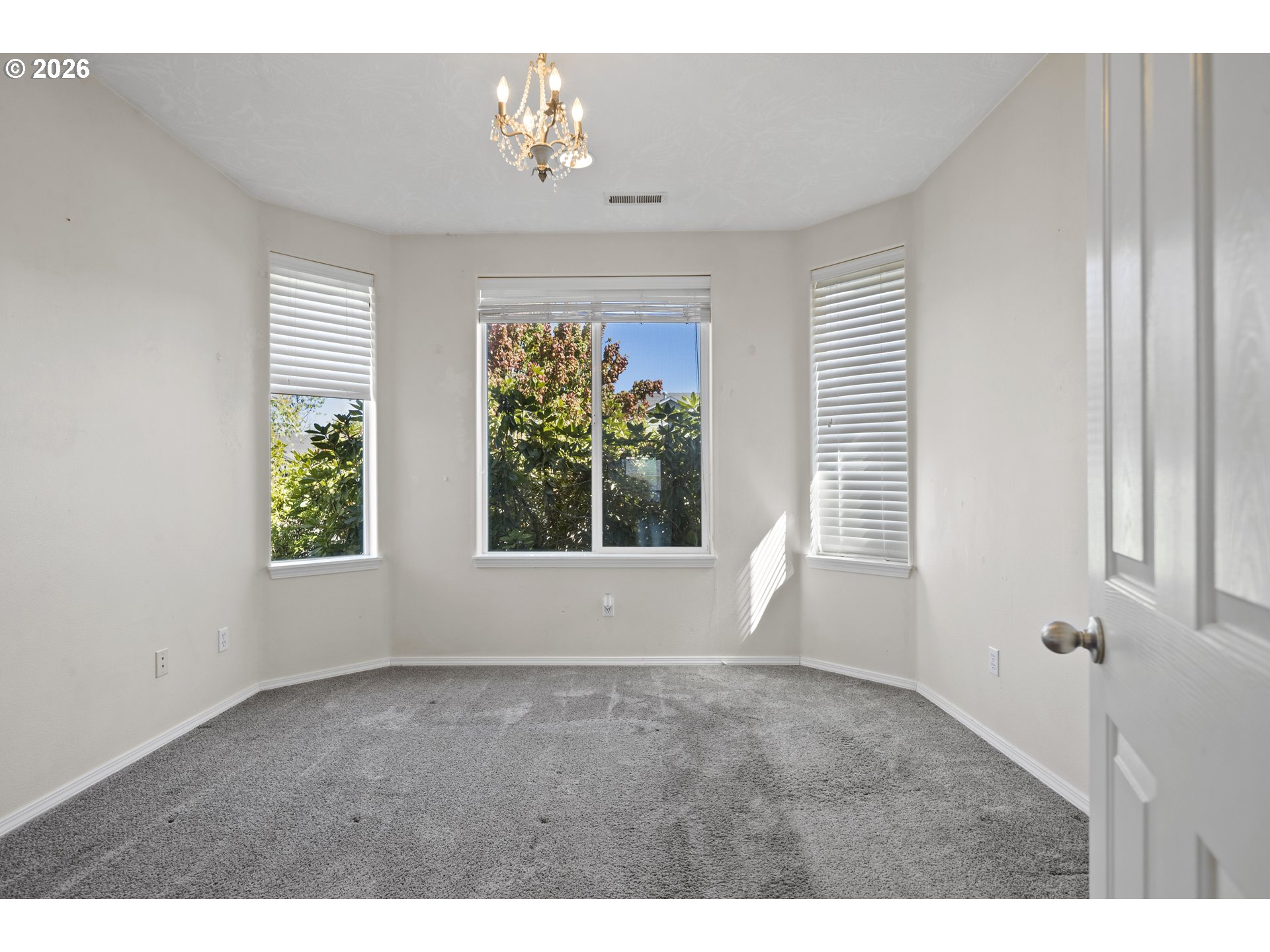 874 Meadow Dr Property Photo 27