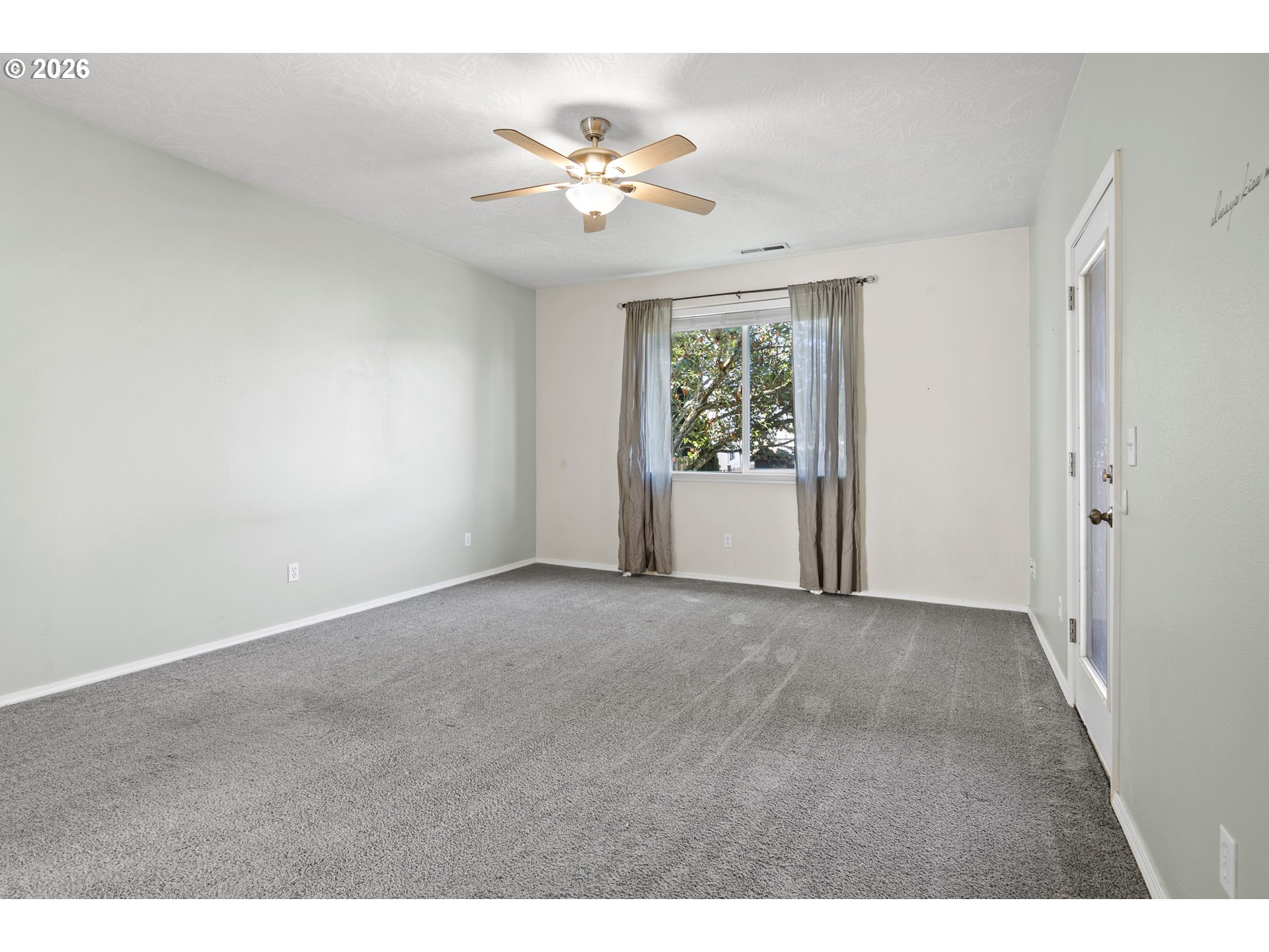 874 Meadow Dr Property Photo 31