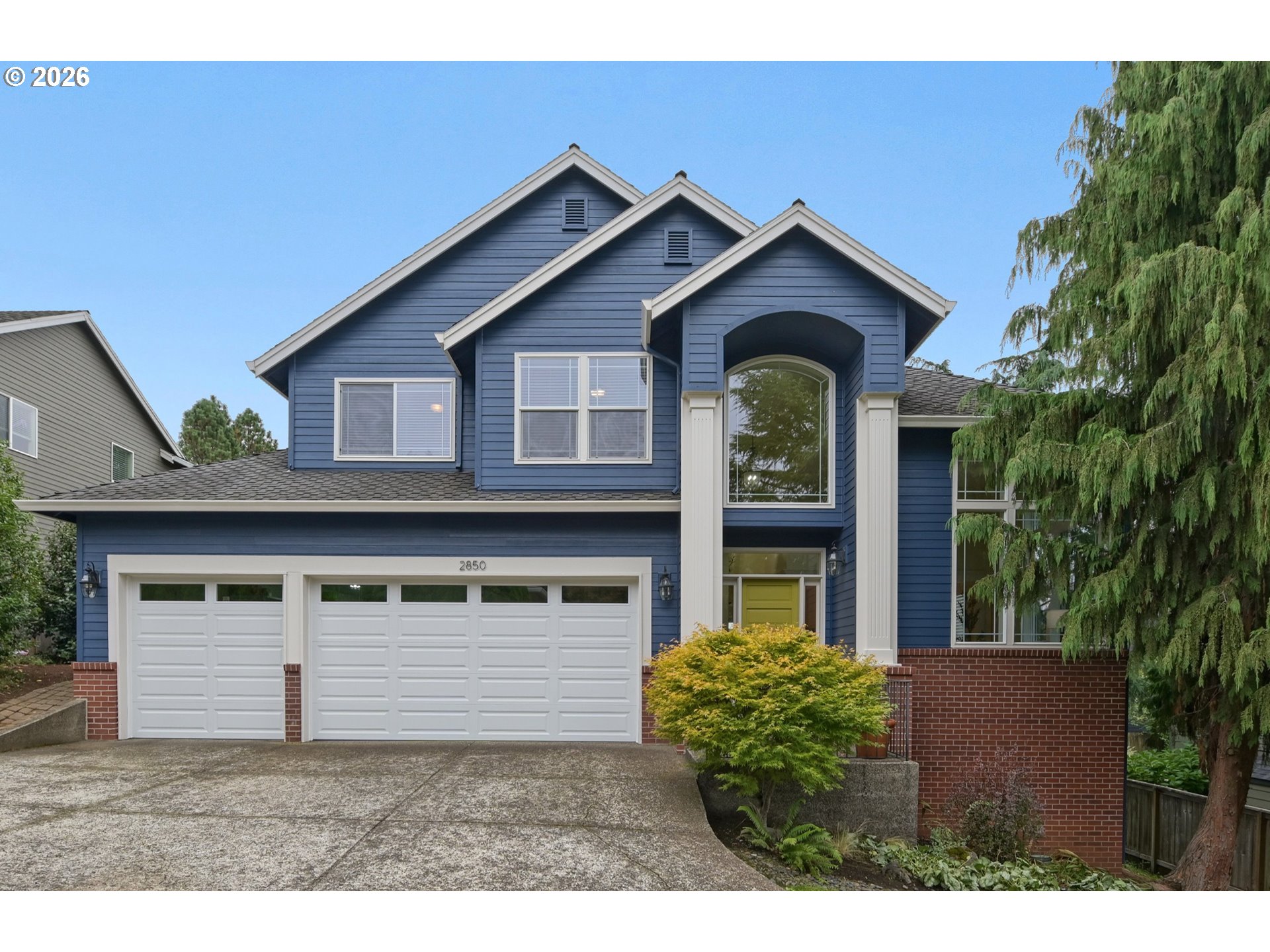 2850 White Salmon Ct Property Photo 1