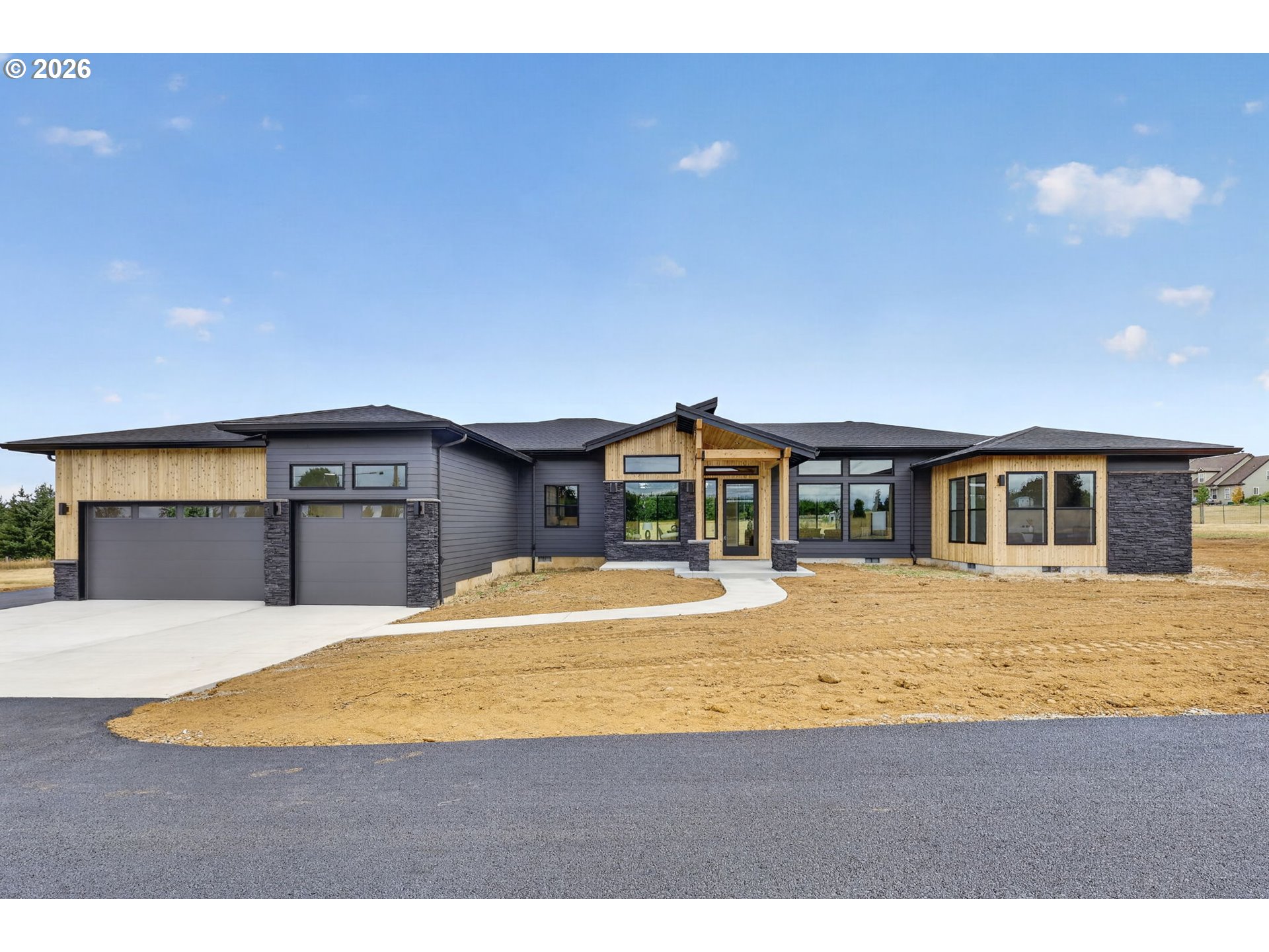 22075 Se Dawn Marie Ln Property Photo 2