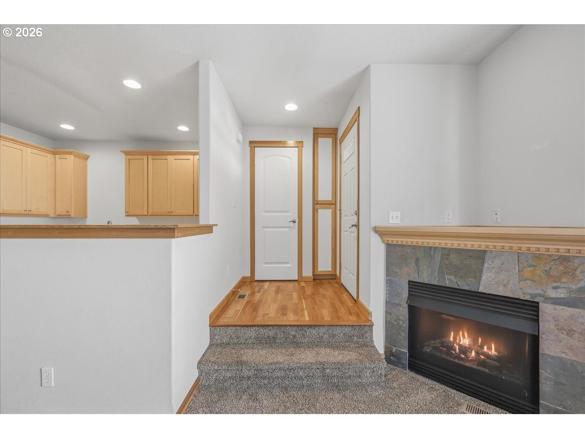 2025 Elm St 4a Property Photo 7
