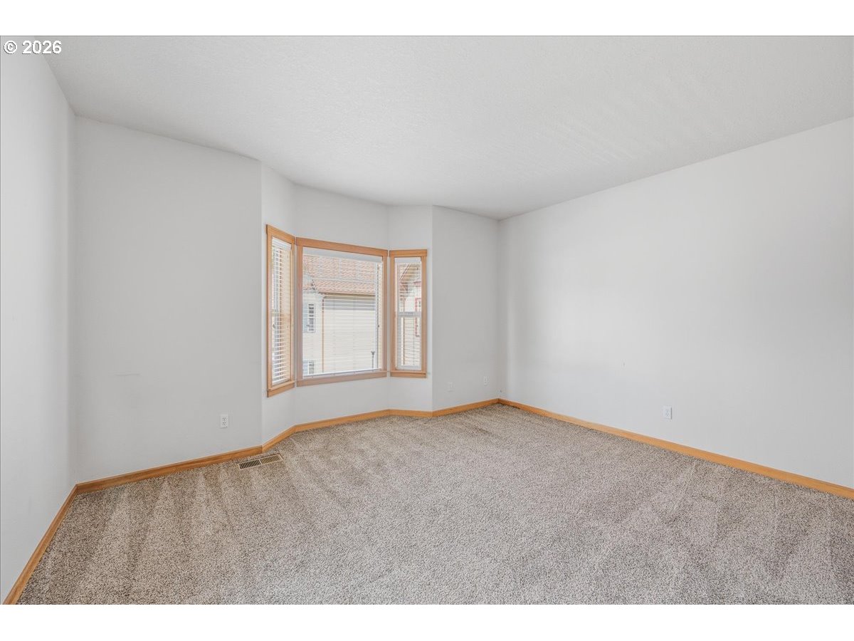 2025 Elm St 4a Property Photo 17