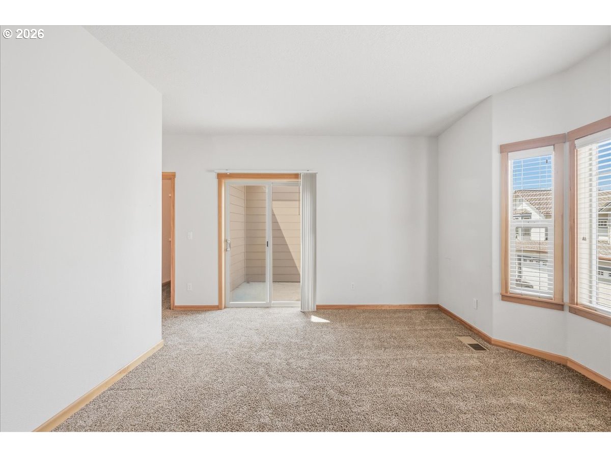 2025 Elm St 4a Property Photo 22