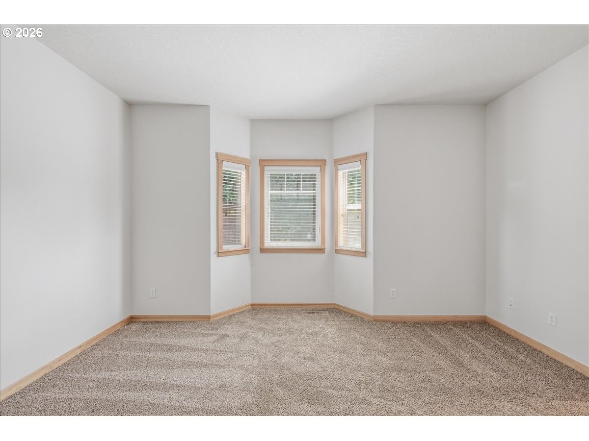 2025 Elm St 4a Property Photo 25
