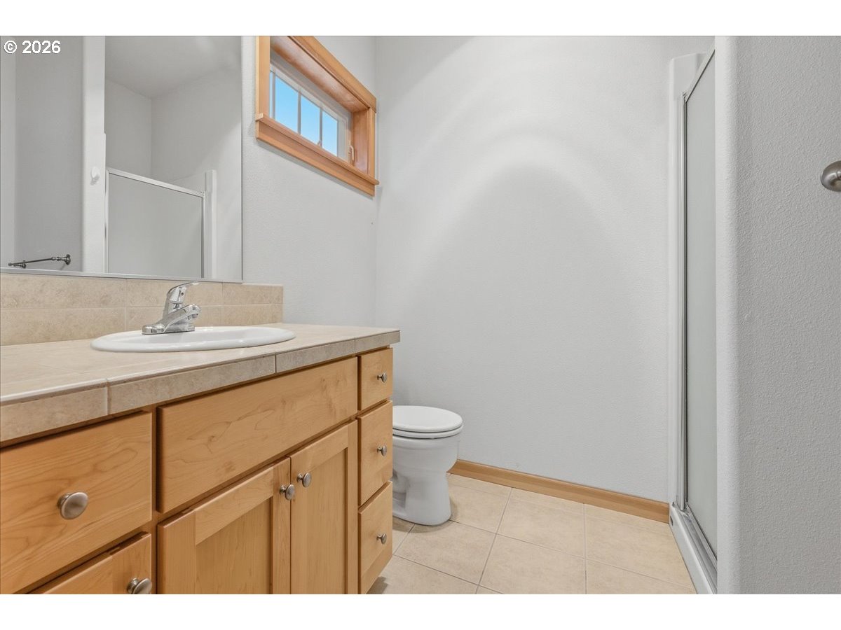 2025 Elm St 4a Property Photo 29