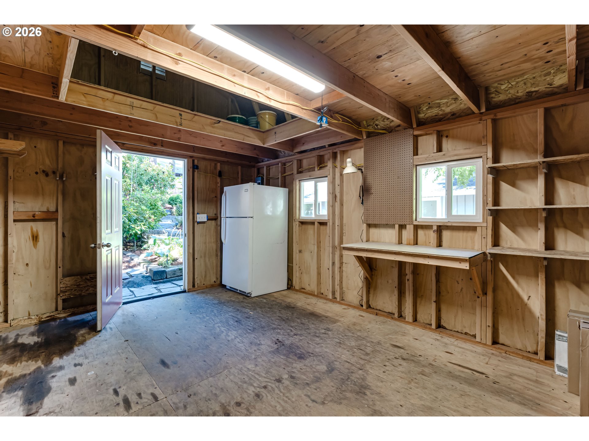 594 Empress Ave Property Photo 25