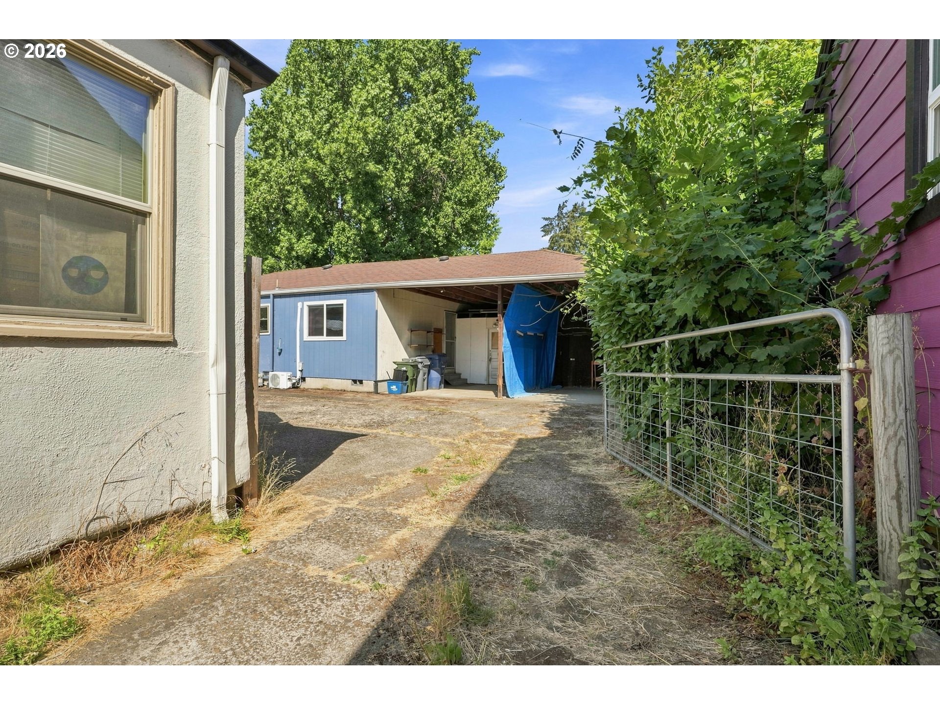 1572 W Broadway Property Photo 21