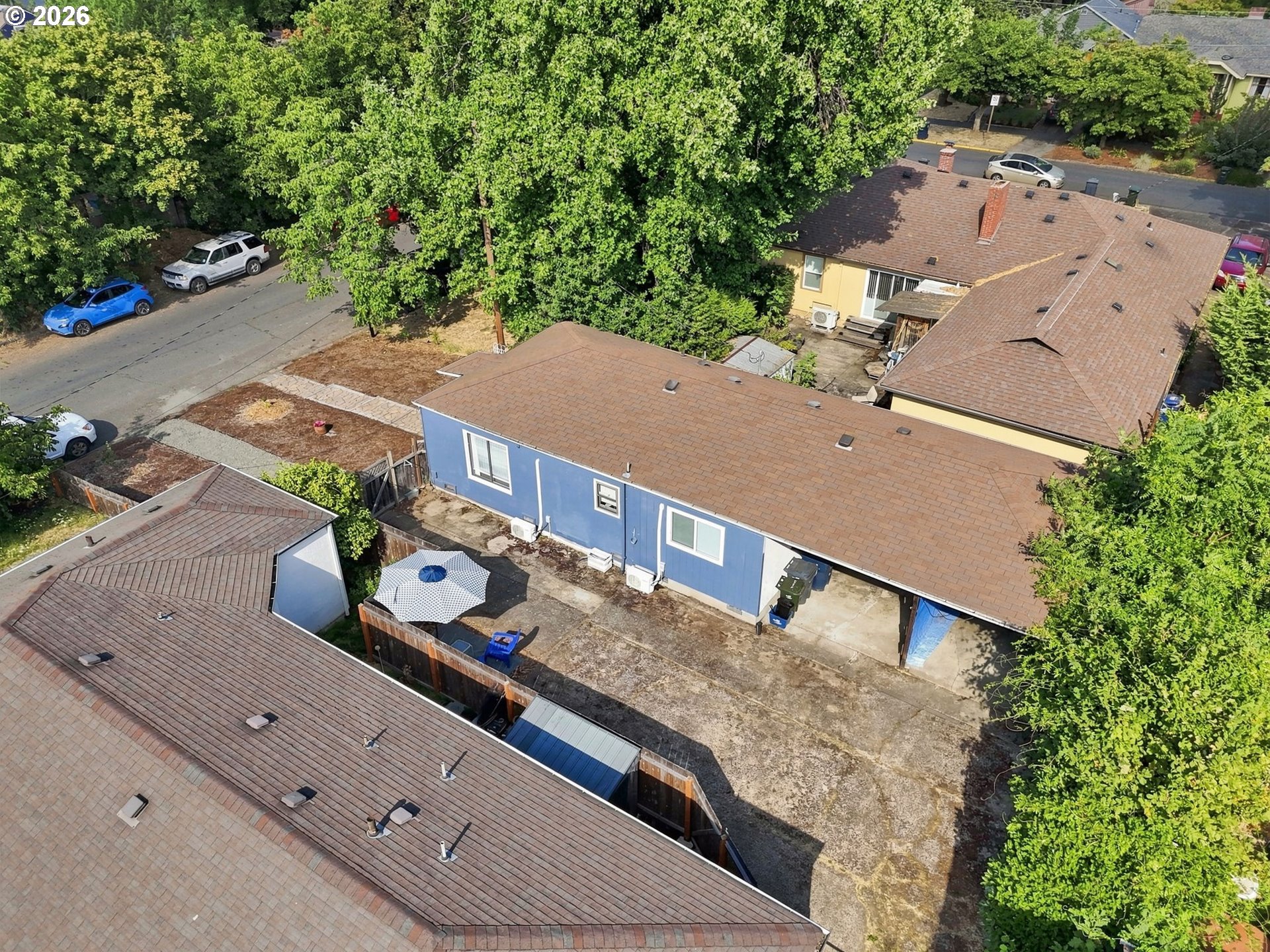 1572 W Broadway Property Photo 25