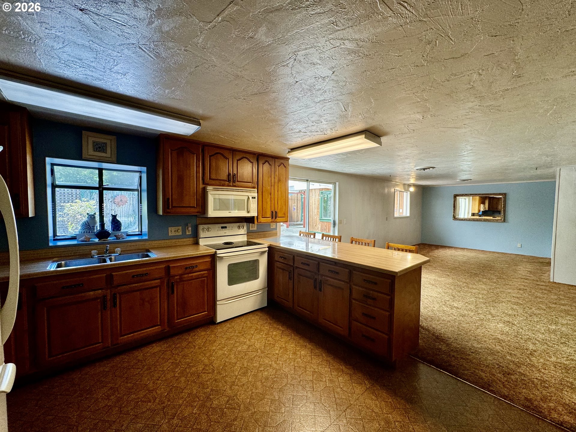 4990 Mitchell Loop Rd Property Photo 7