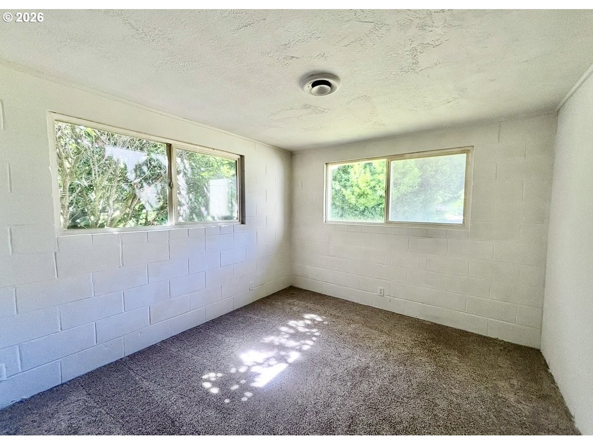 4990 Mitchell Loop Rd Property Photo 24