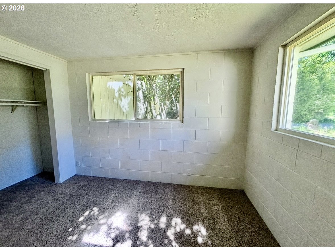 4990 Mitchell Loop Rd Property Photo 25