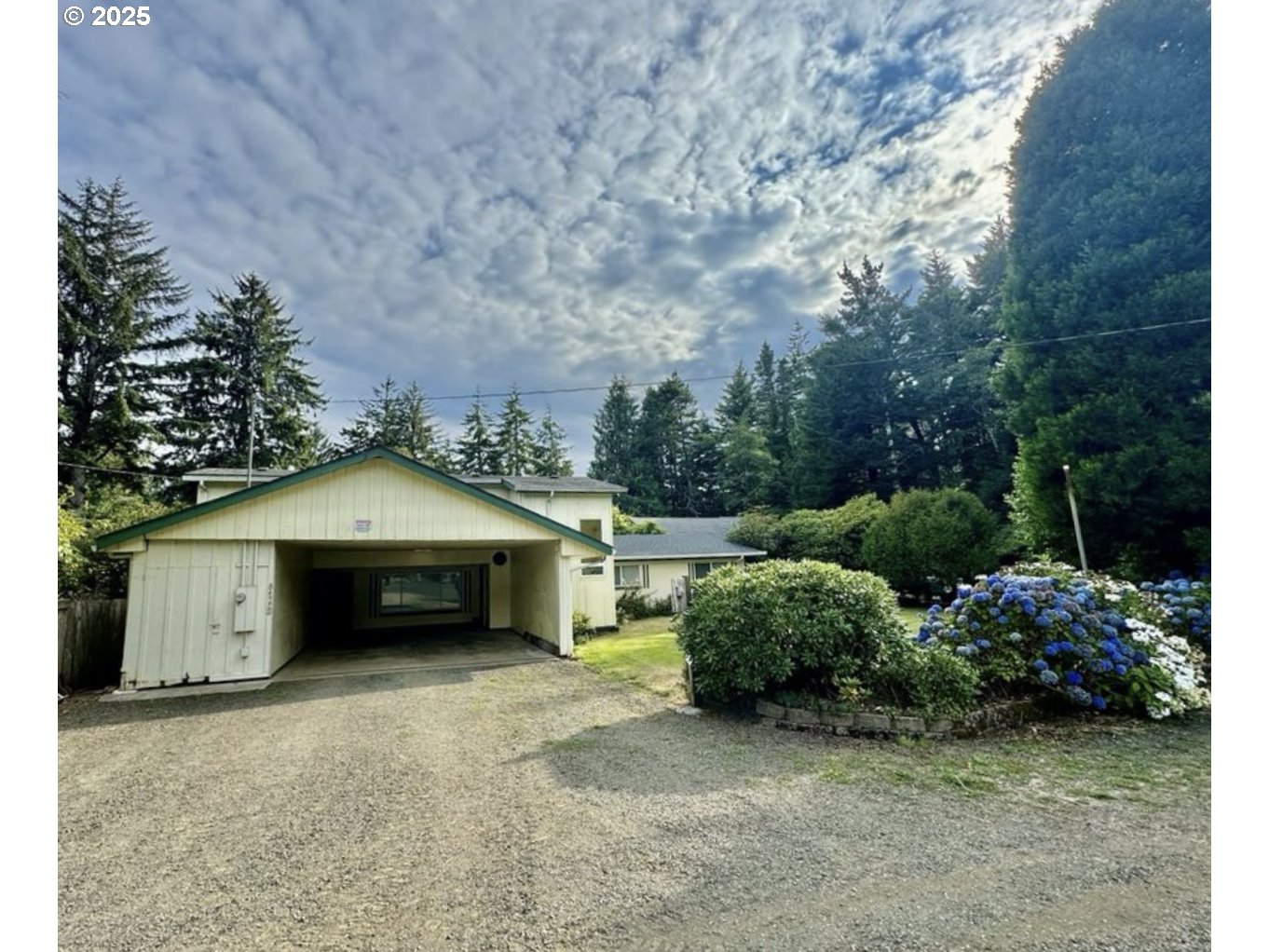 4990 Mitchell Loop Rd Property Photo 46