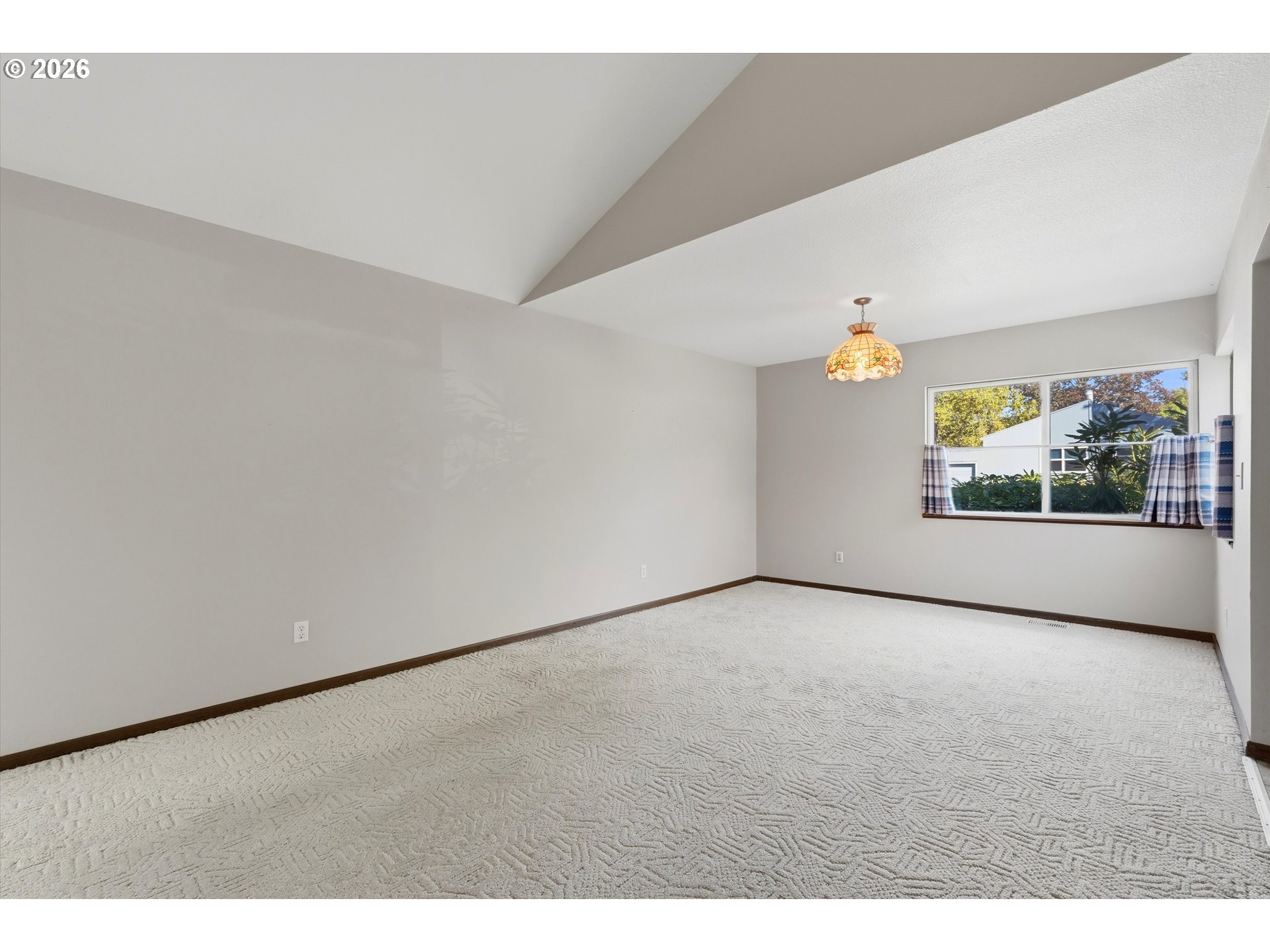 17815 Nw Lakeway Ct Property Photo 7