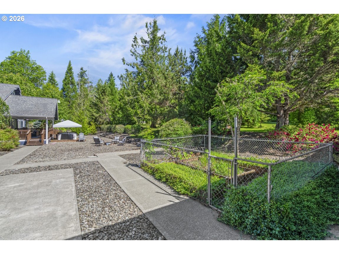 491 Winston Creek Rd Property Photo 38