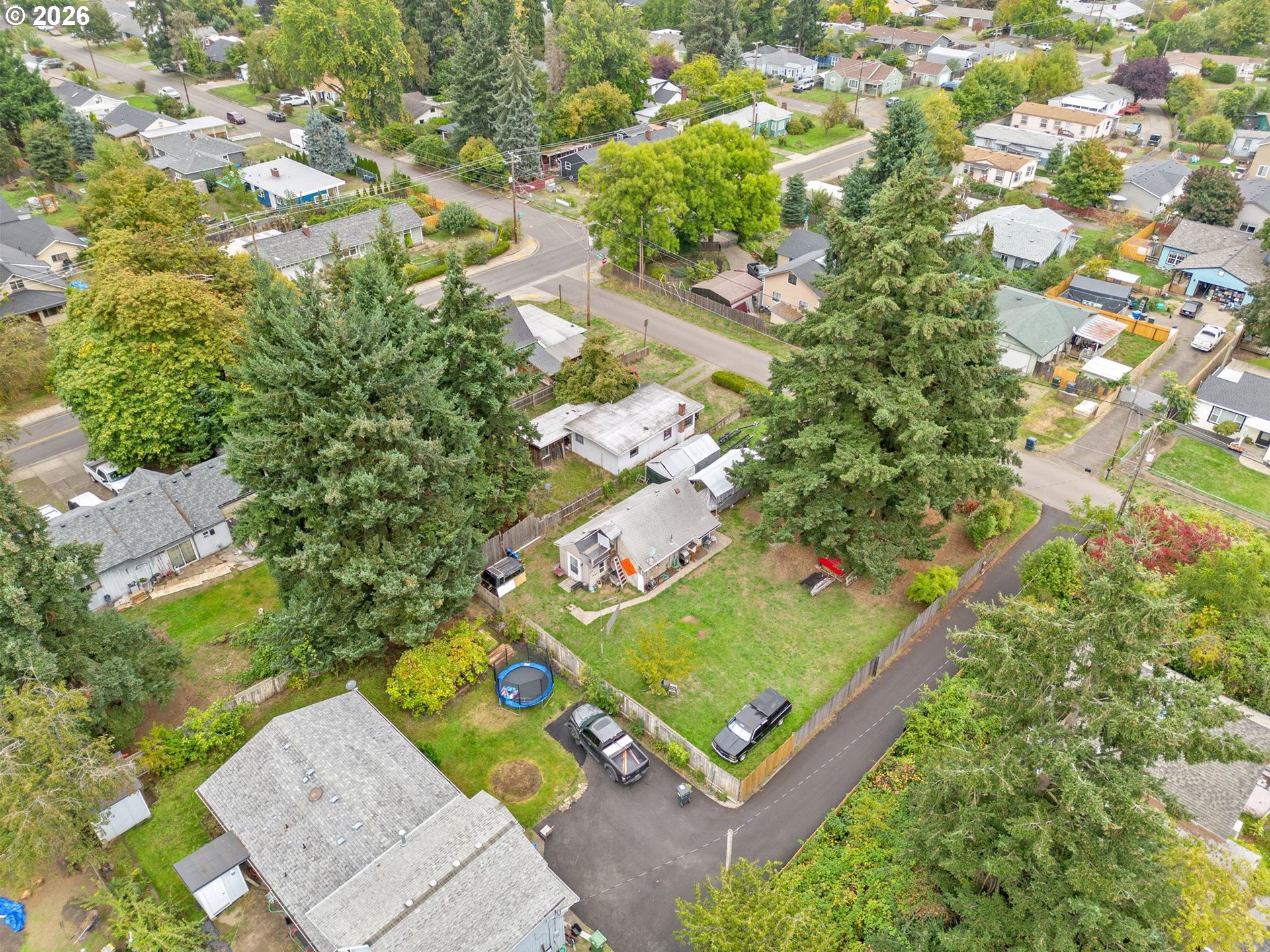 360 Waite St Property Photo 11
