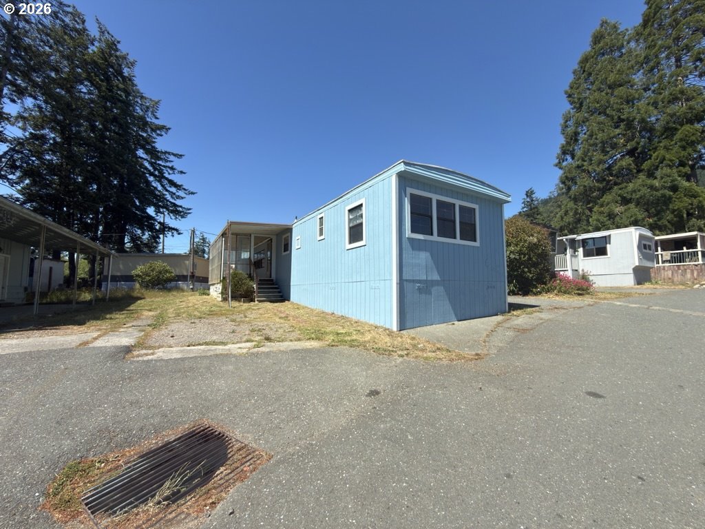97883 Court St 31 Property Photo 1