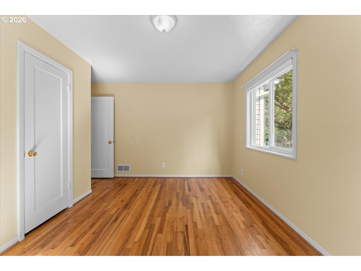 7413 Se Pine St Property Photo 13