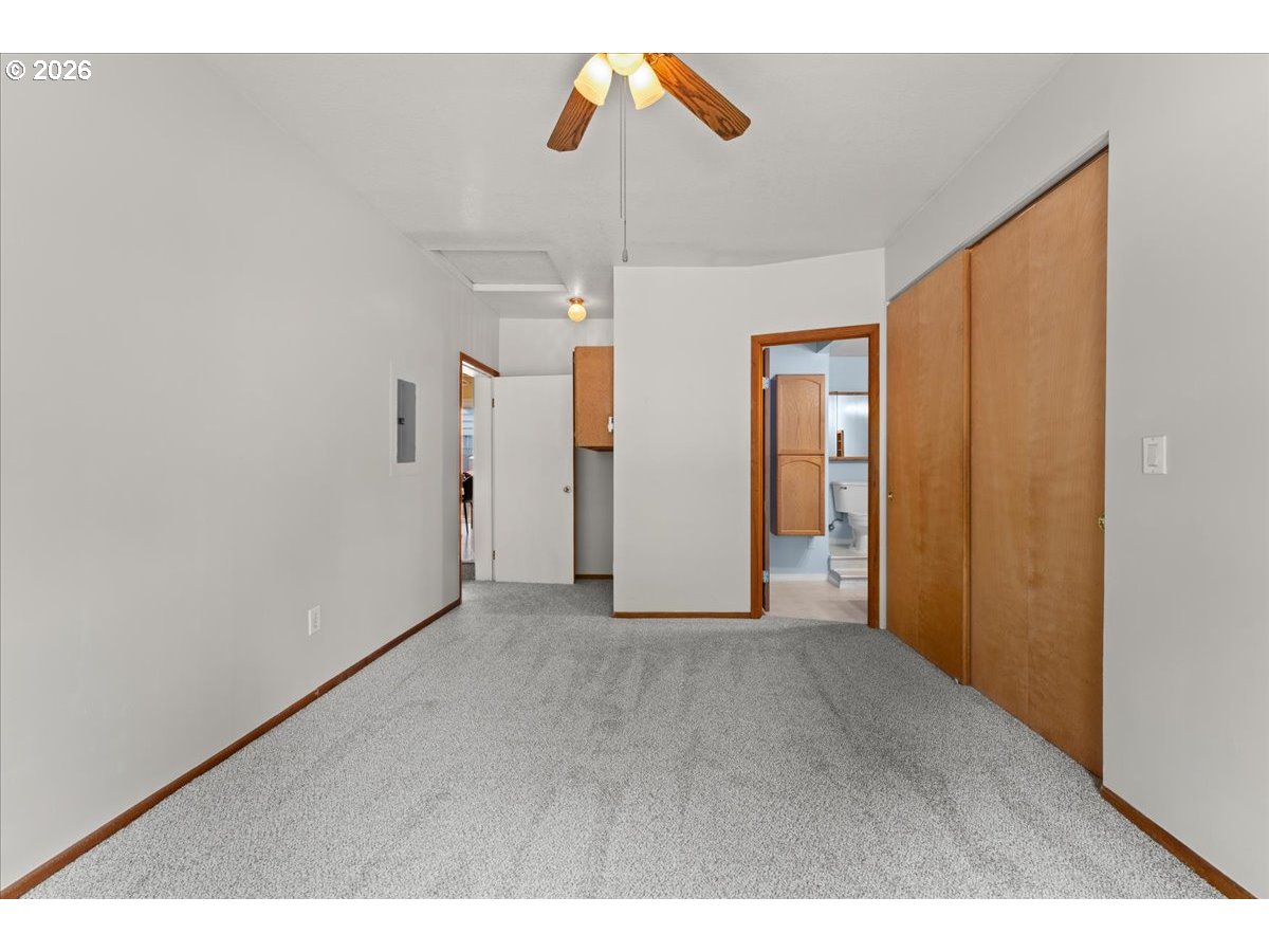 7413 Se Pine St Property Photo 21