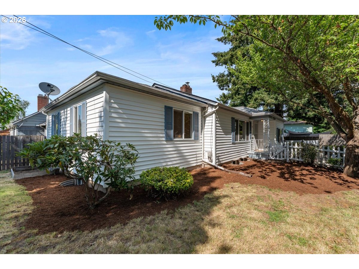 7413 Se Pine St Property Photo 34