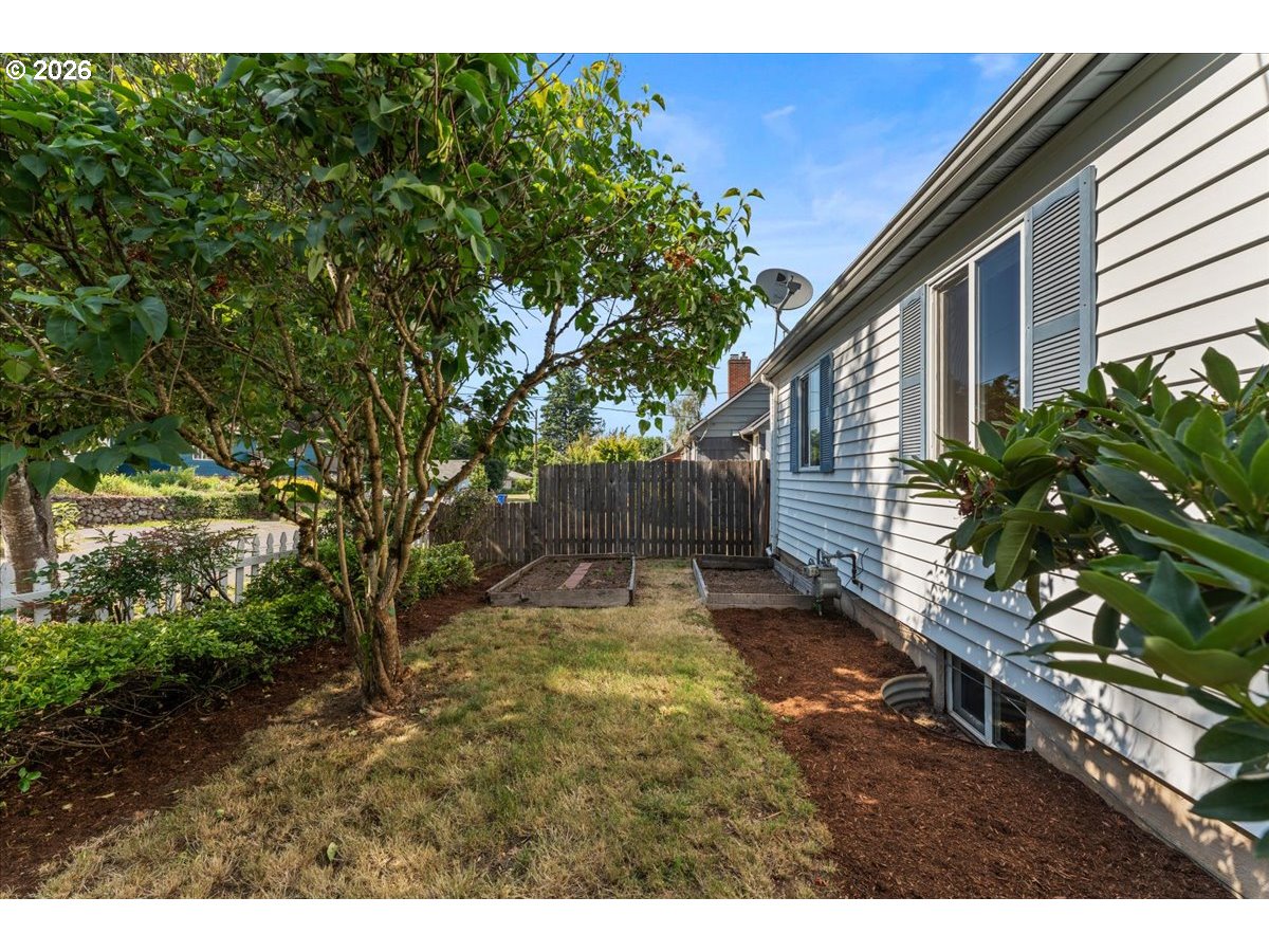 7413 Se Pine St Property Photo 35