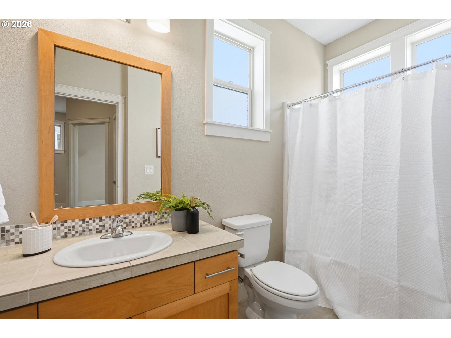 2121 Nw 163rd Ter Property Photo 15