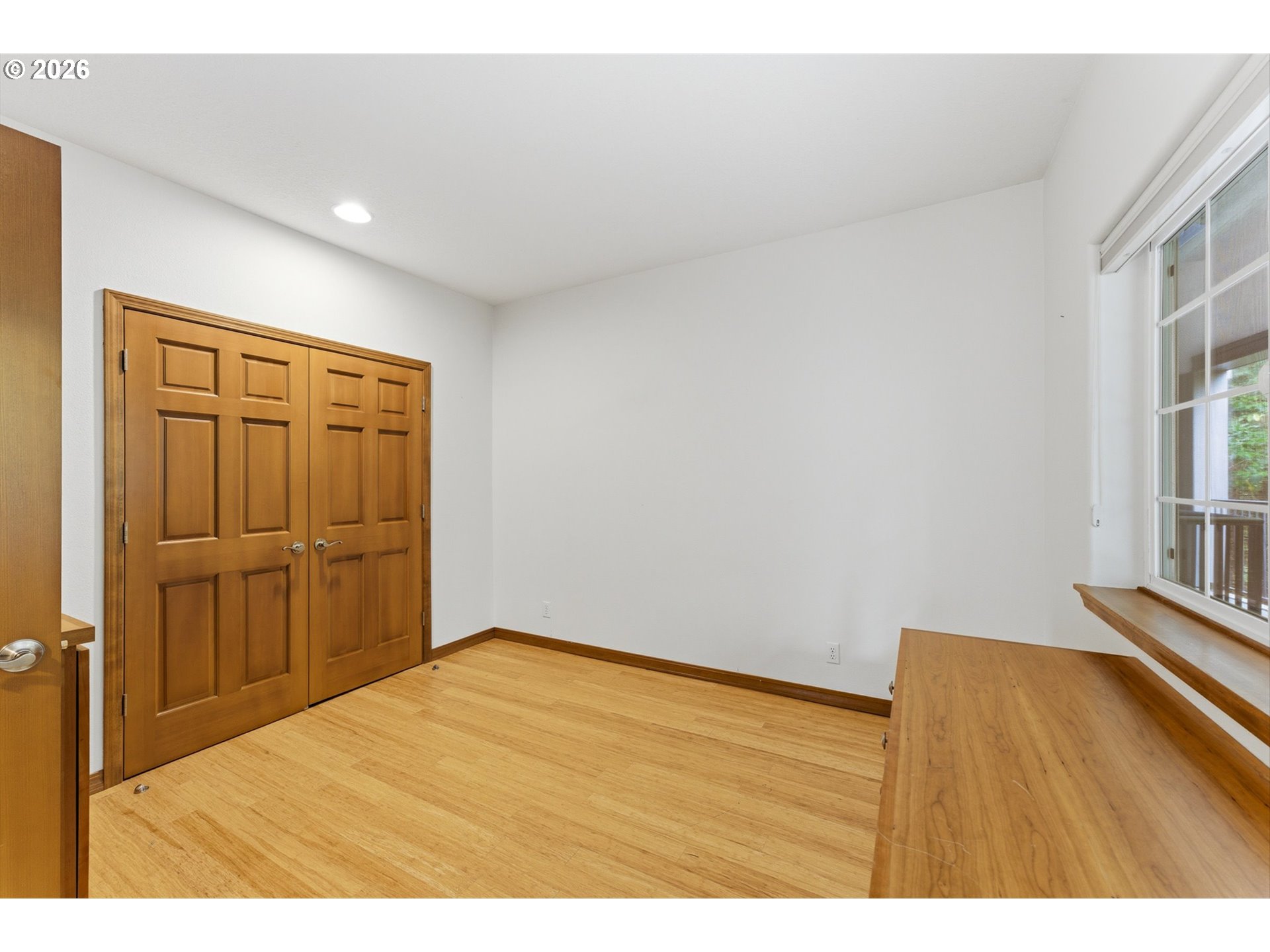 123 3rd St Property Photo 29