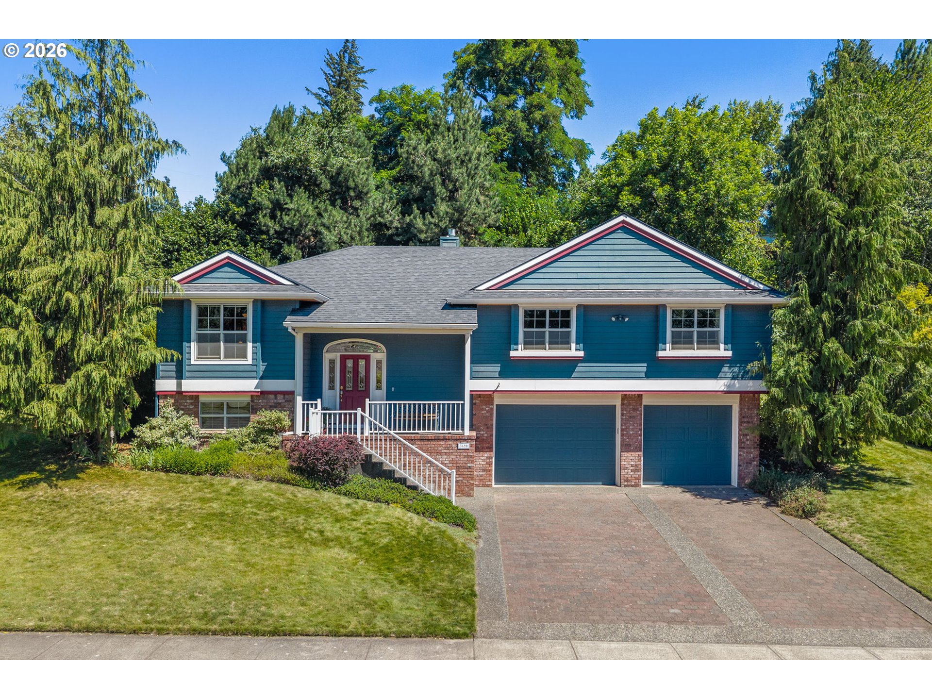 3690 Arrowhead Ave Property Photo 1