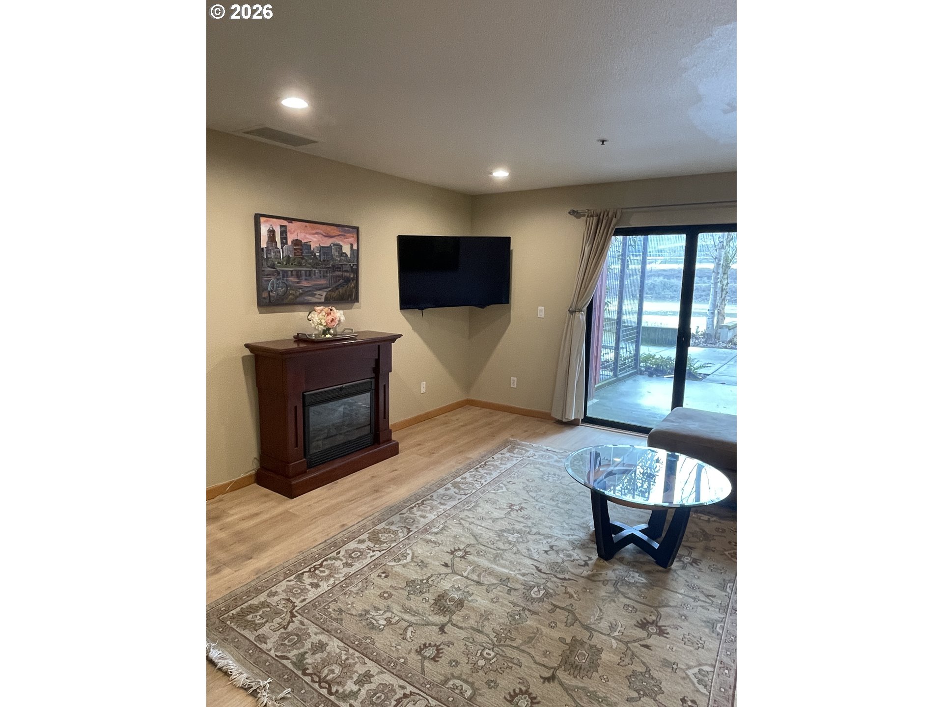 810 Nw Naito Pkwy F-10 Property Photo 10