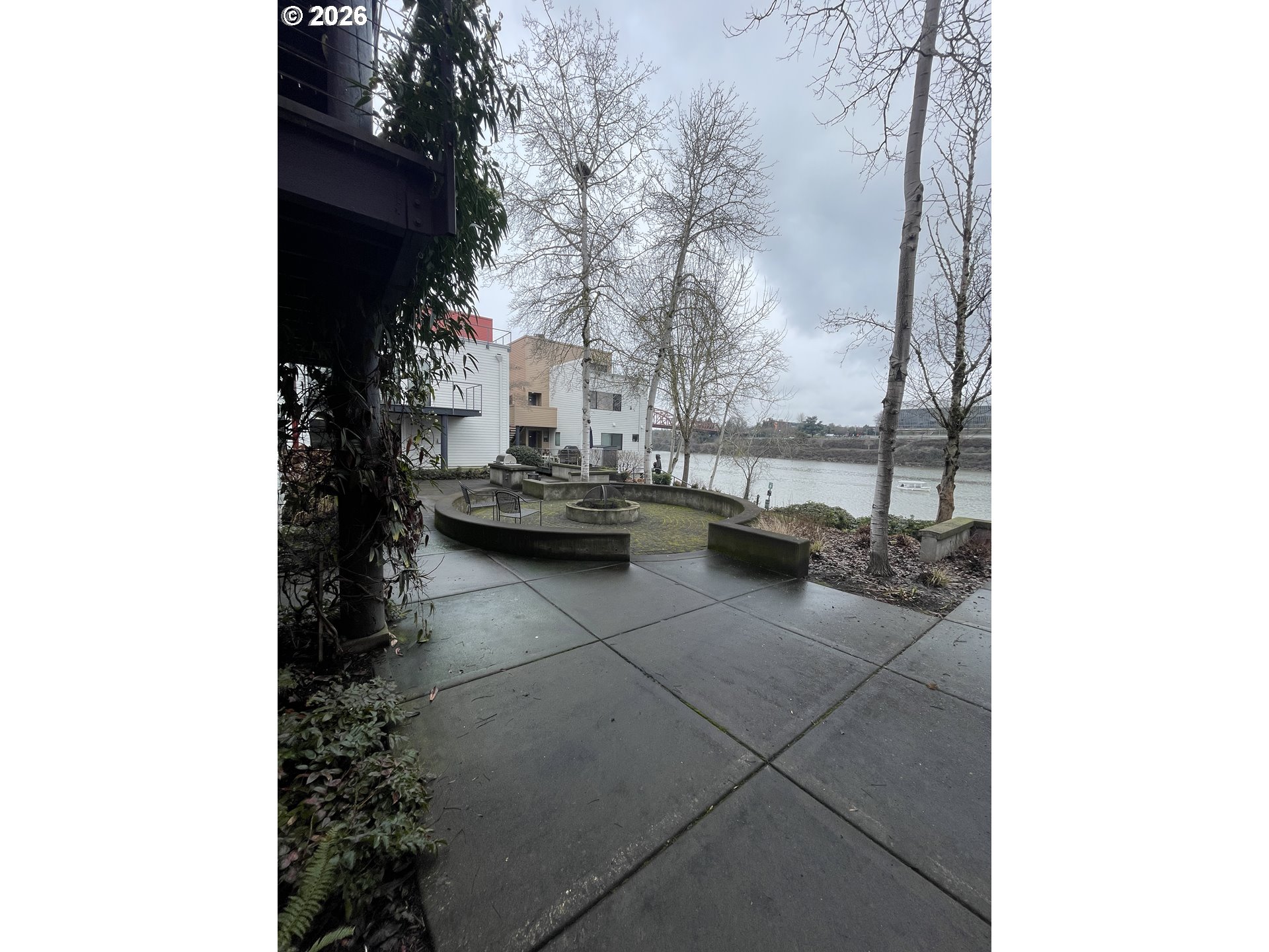 810 Nw Naito Pkwy F-10 Property Photo 23