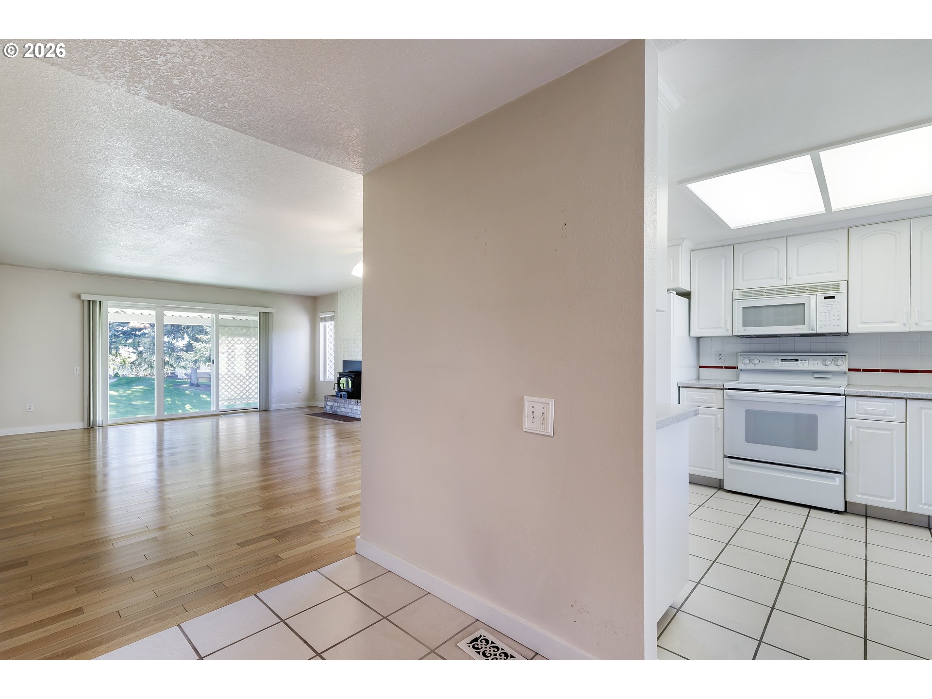 10480 Sw Highland Dr Property Photo 5
