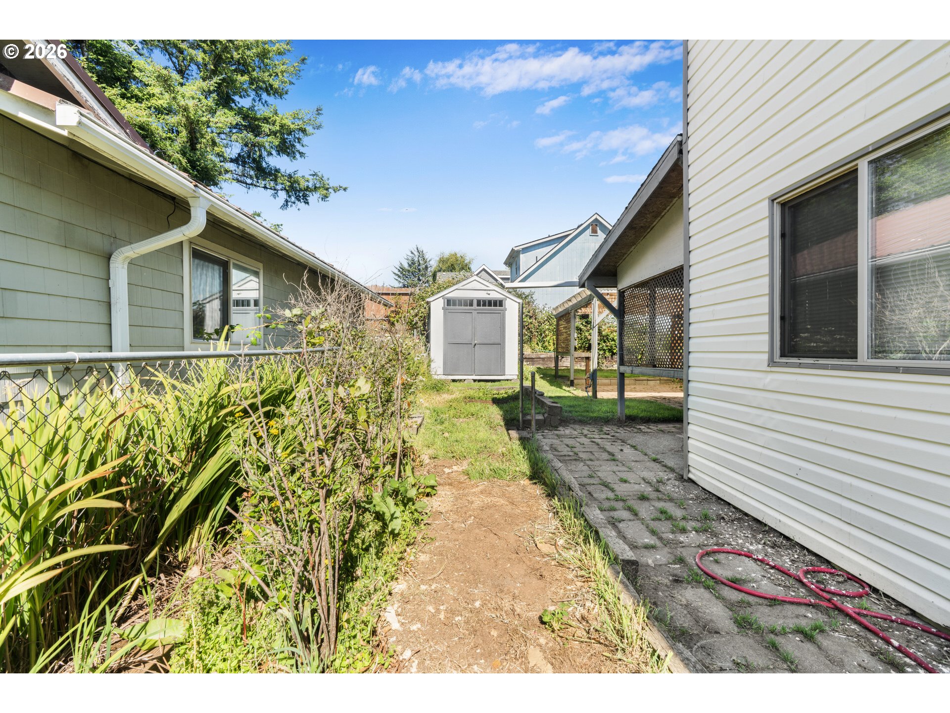 17305 Blueberry Dr Property Photo 32