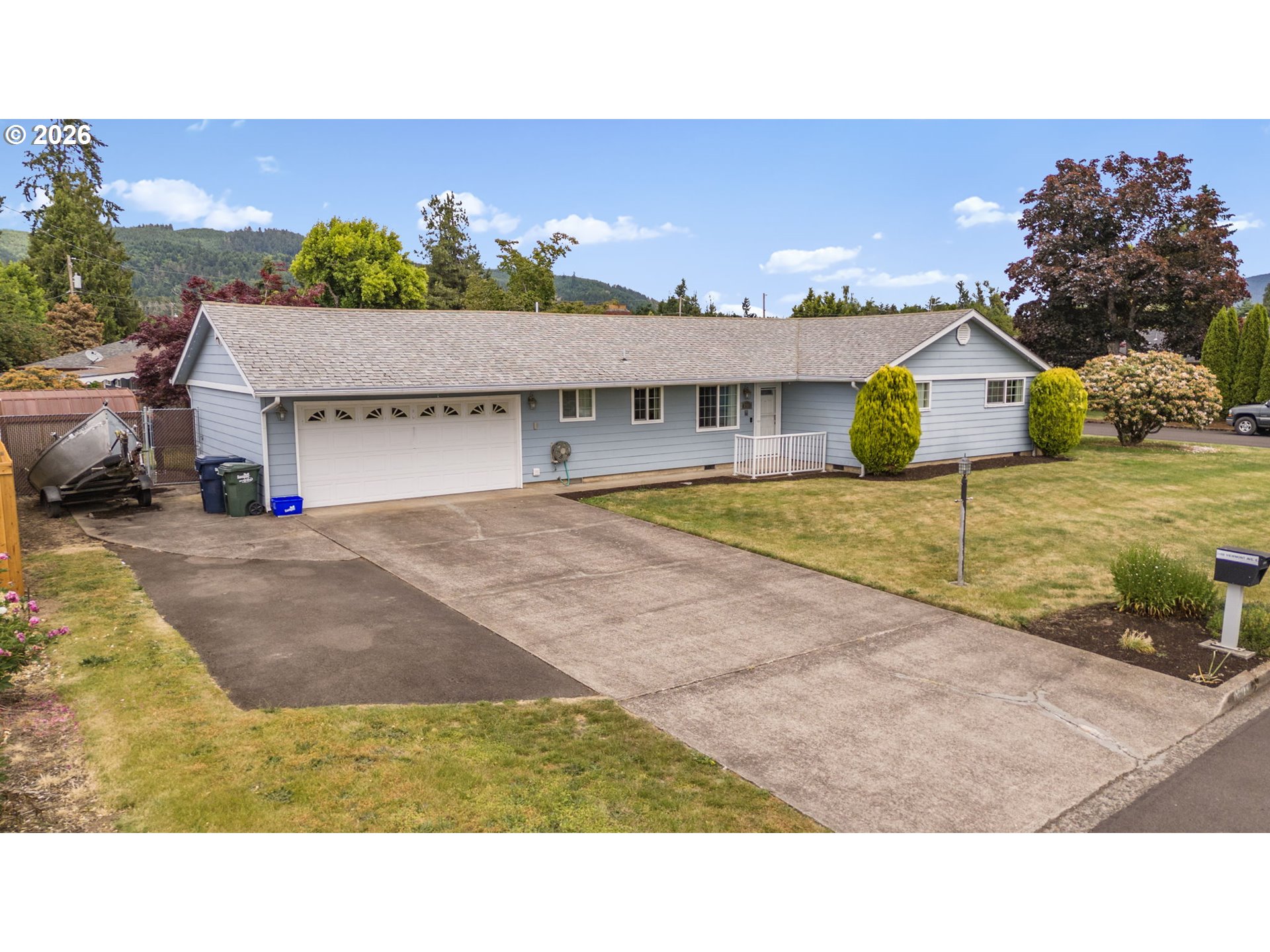 2488 Viewmont Ave Property Photo 2
