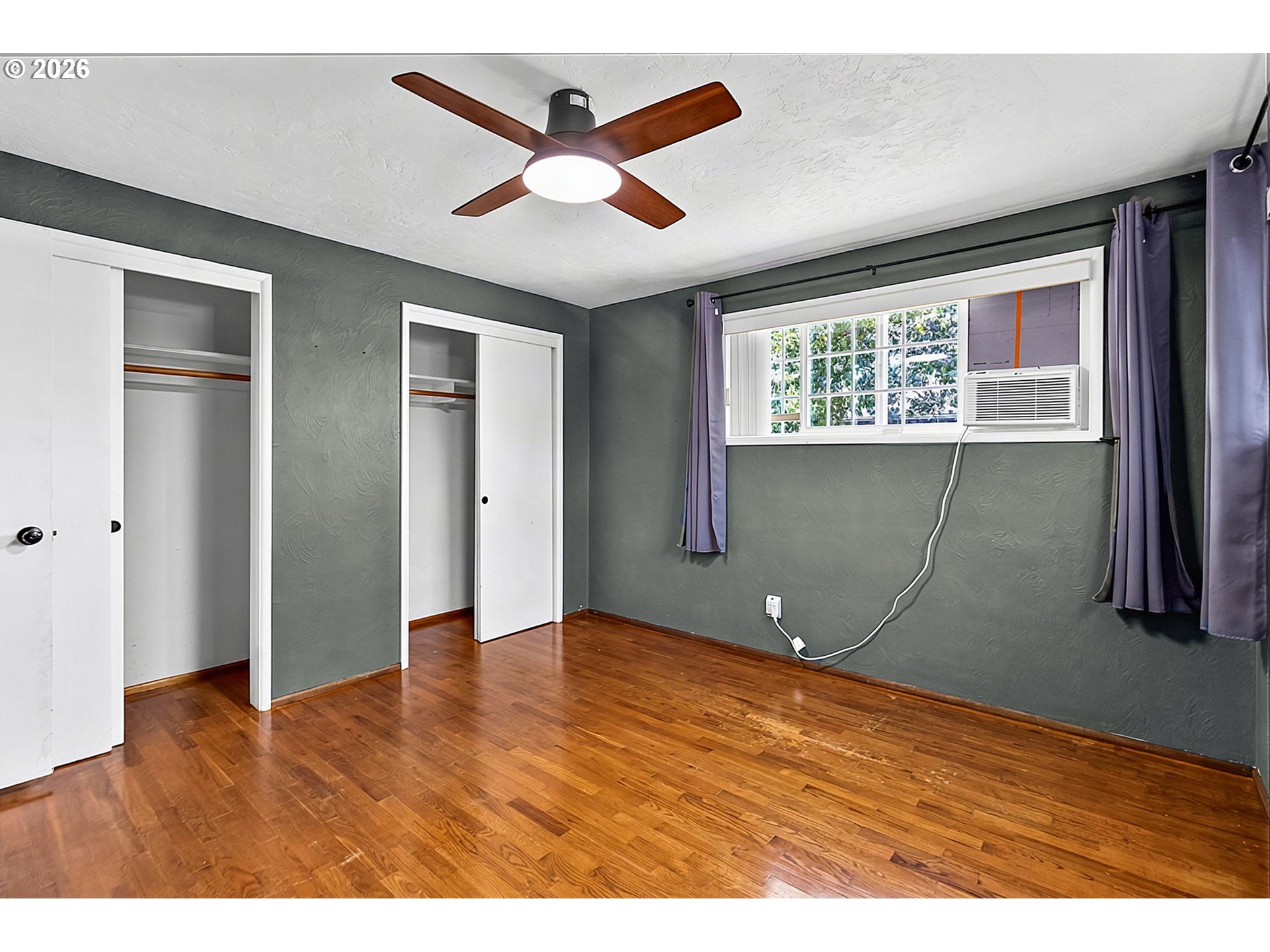 2488 Viewmont Ave Property Photo 17