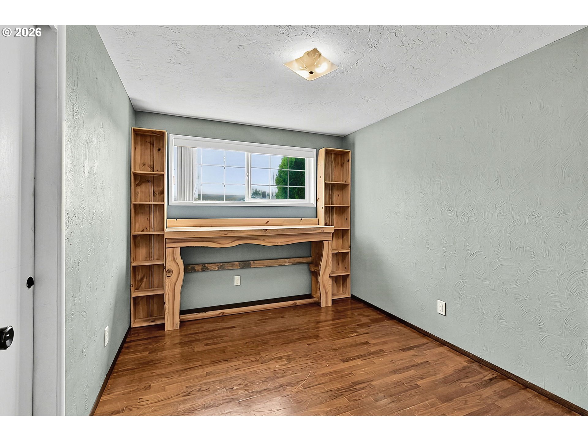 2488 Viewmont Ave Property Photo 23