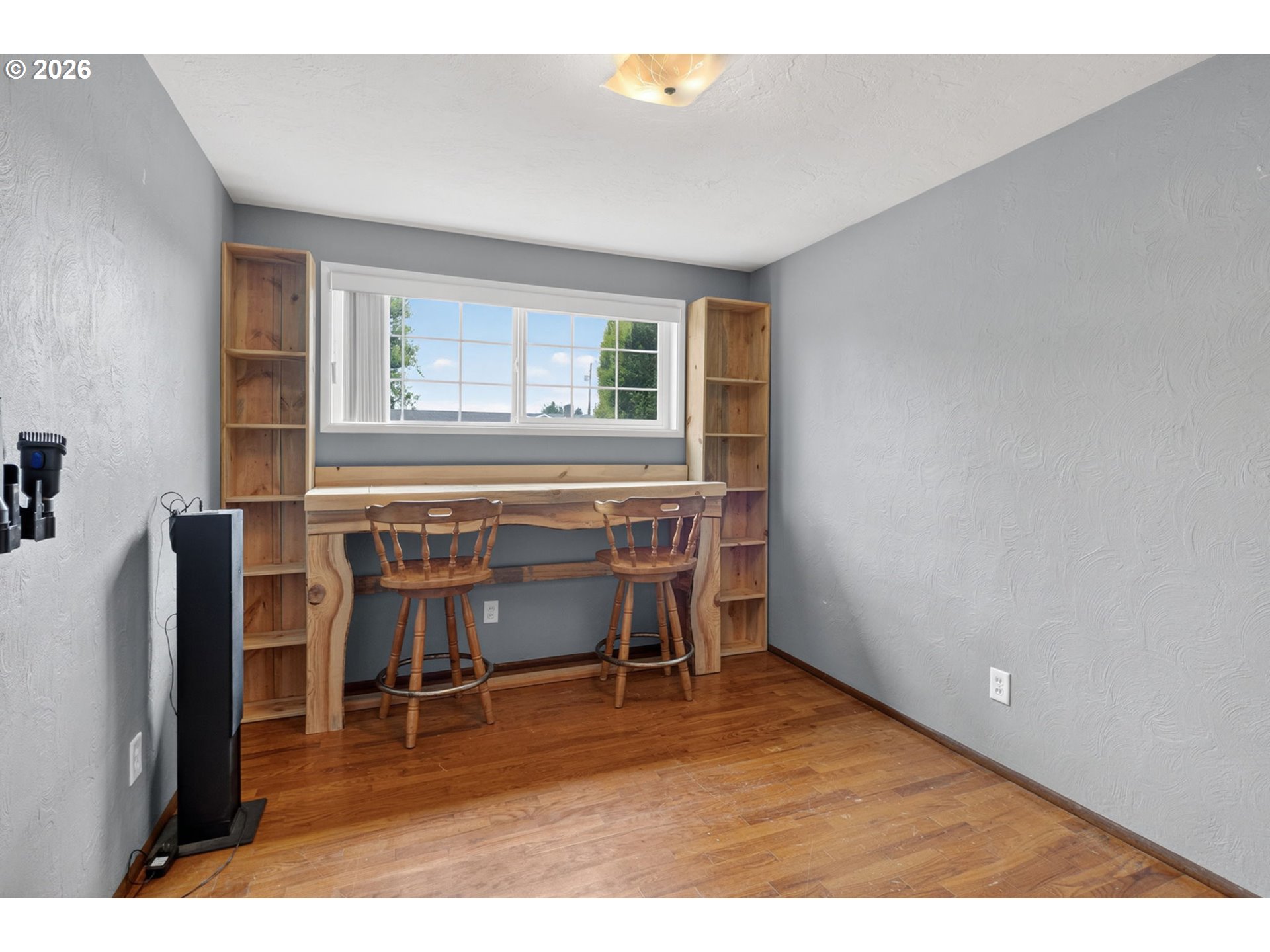 2488 Viewmont Ave Property Photo 24