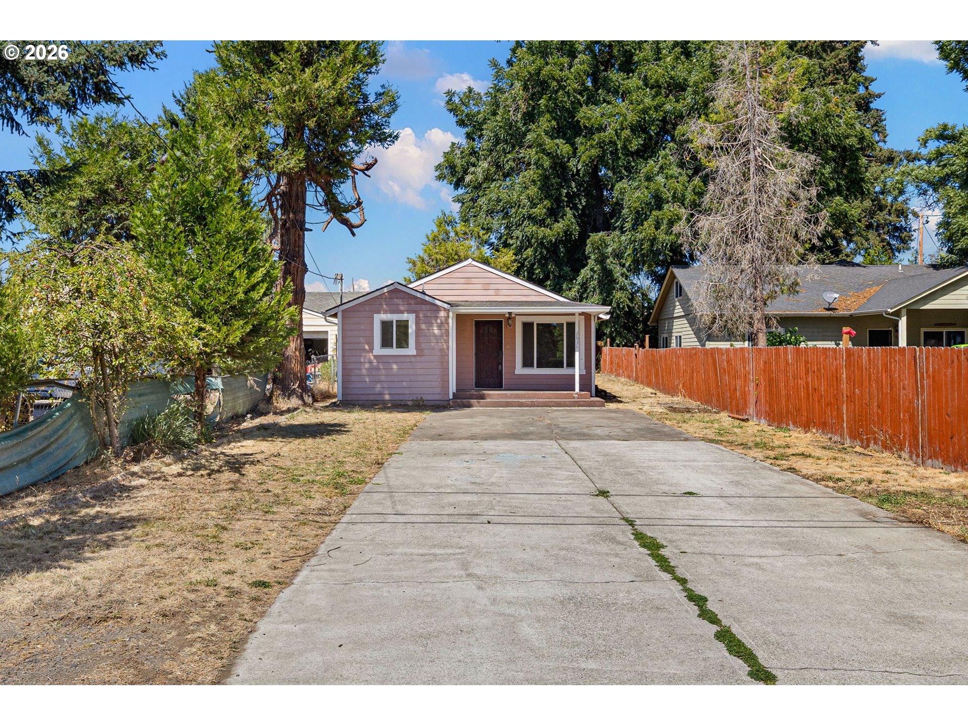 2631 Edison St Property Photo 2