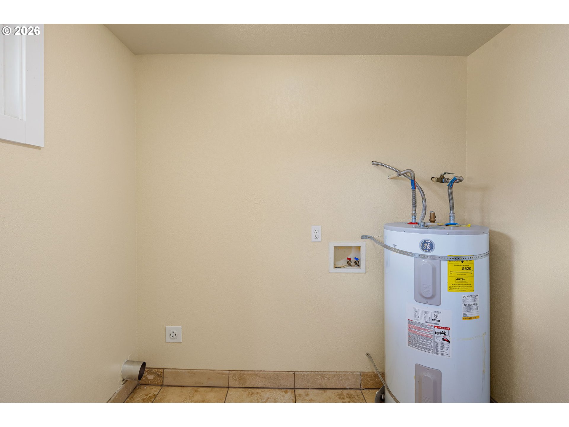 2631 Edison St Property Photo 26