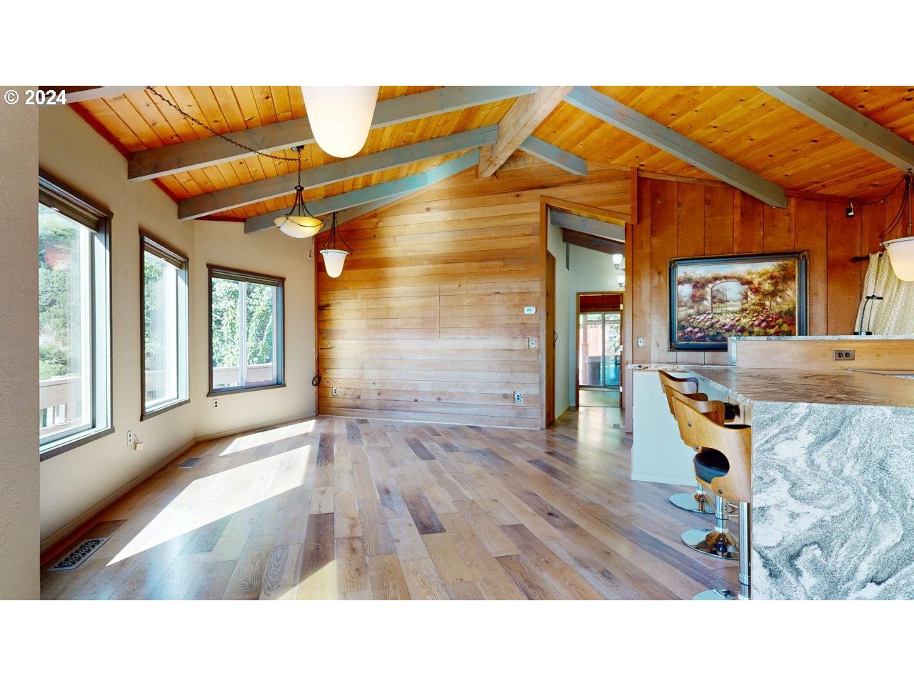 29830 Hound Dog Rd Property Photo 10