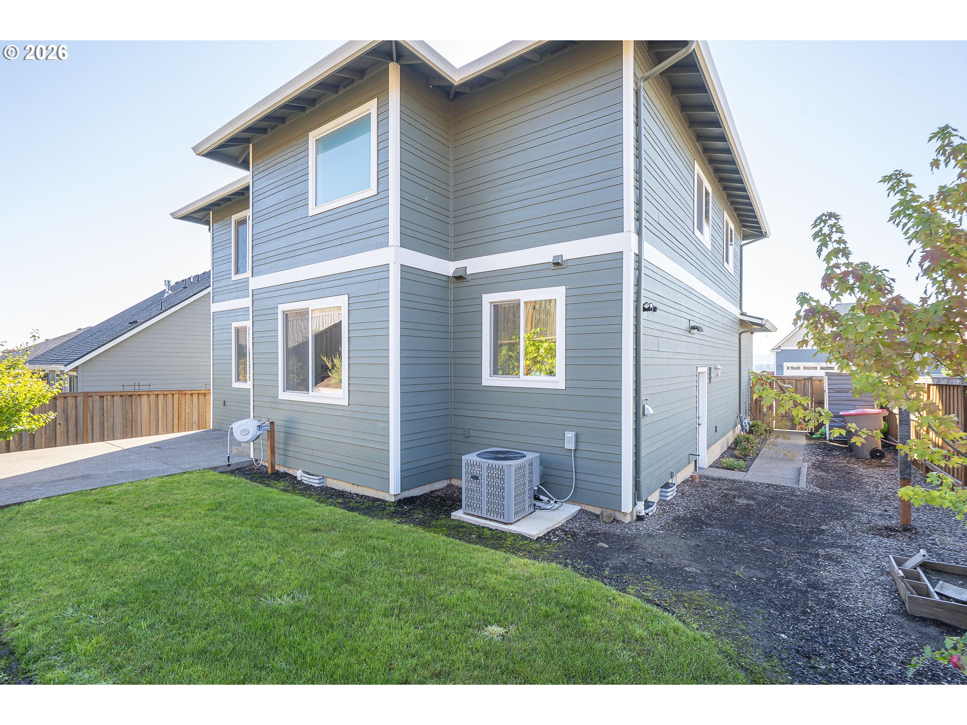 2837 Nw Mt Ashland Ln Property Photo 43
