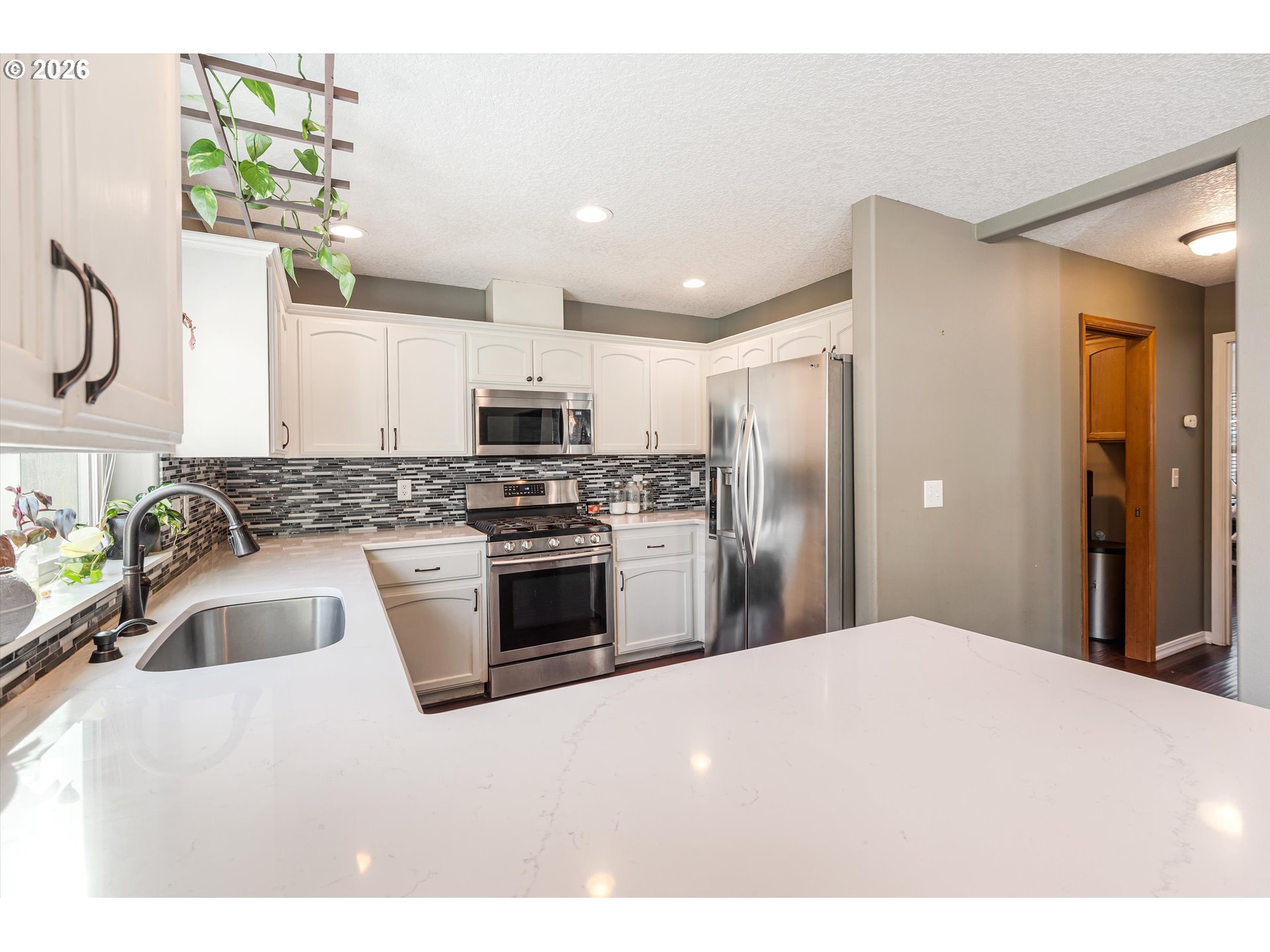 3120 N Ivy Dr Property Photo 14