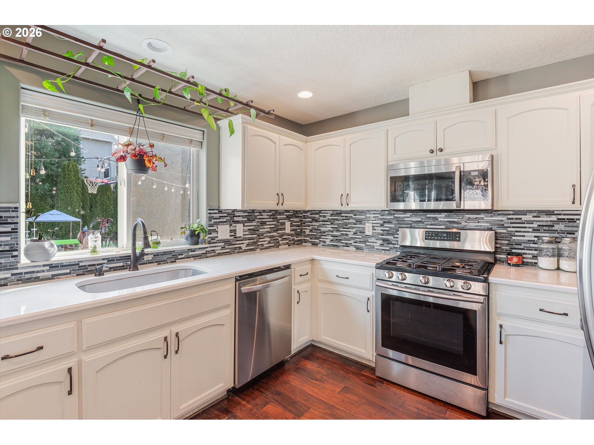 3120 N Ivy Dr Property Photo 15