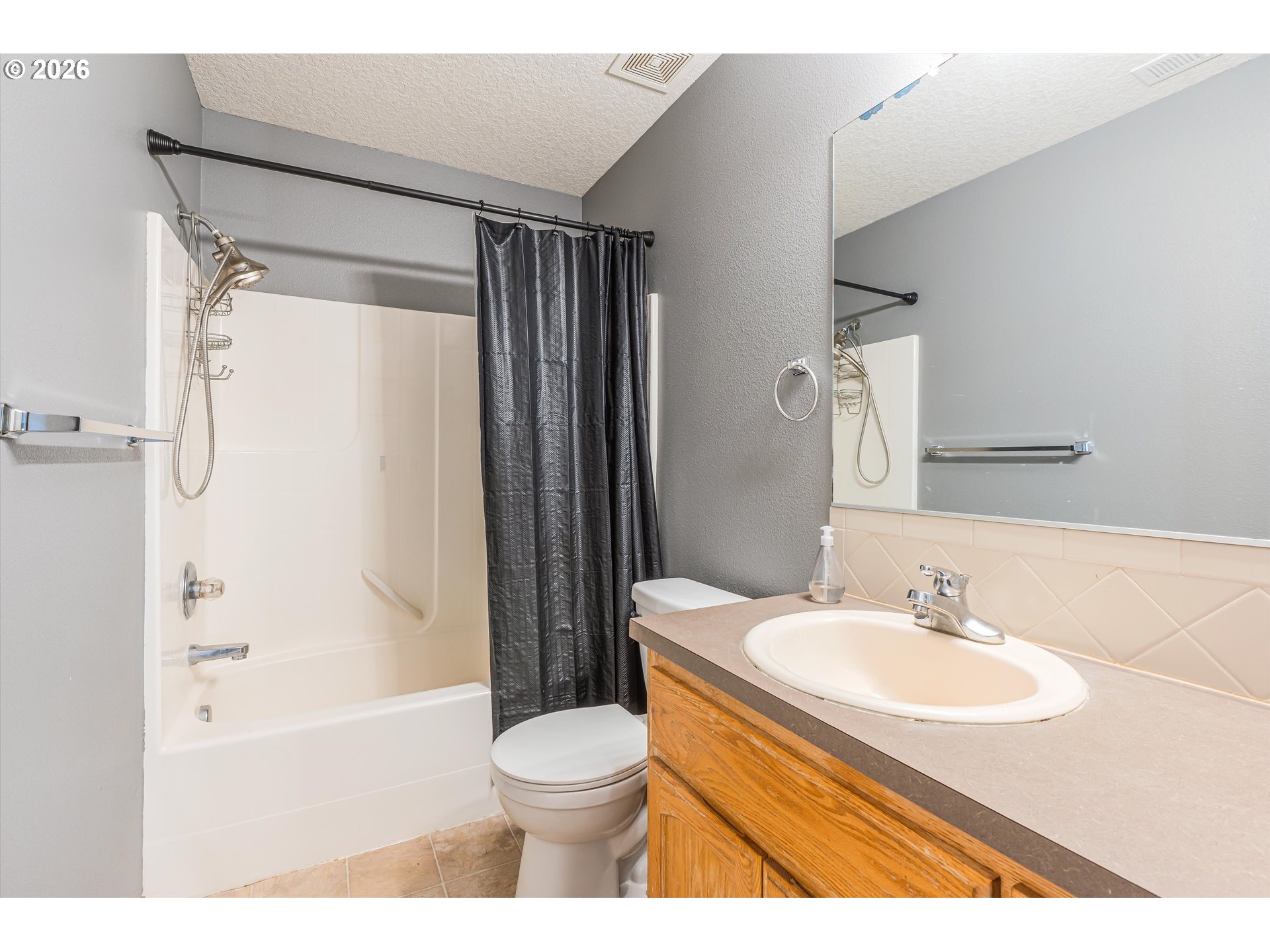 3120 N Ivy Dr Property Photo 26