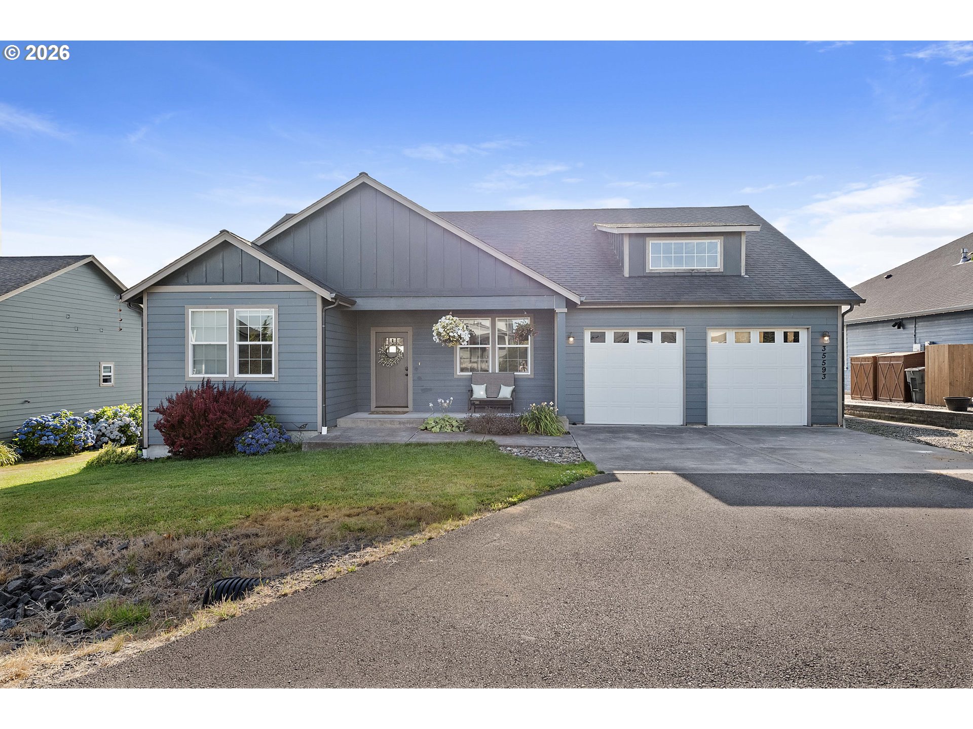 35593 Bella Ridge Loop Property Photo 1