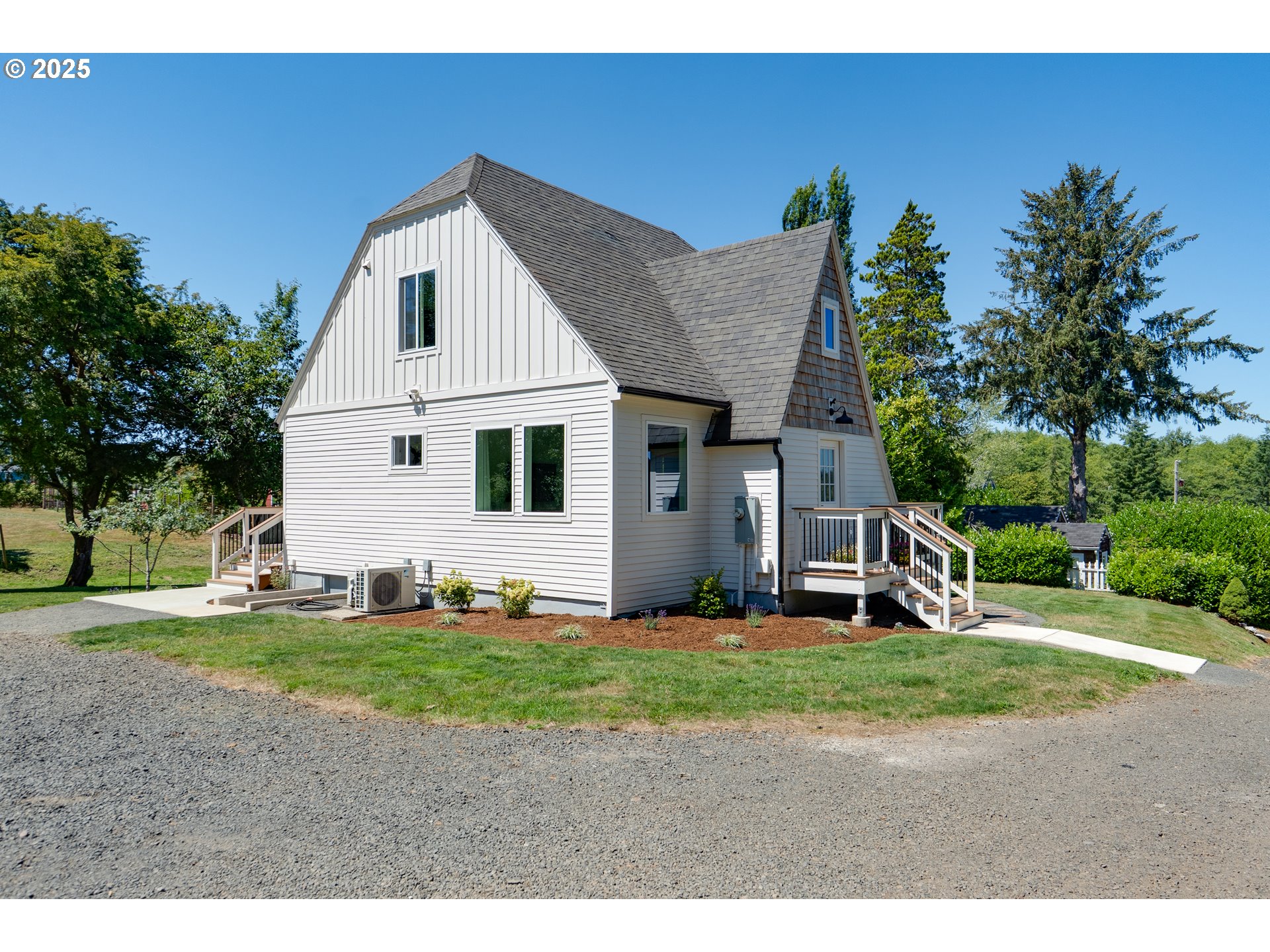90635 Spring Rd Property Photo 4